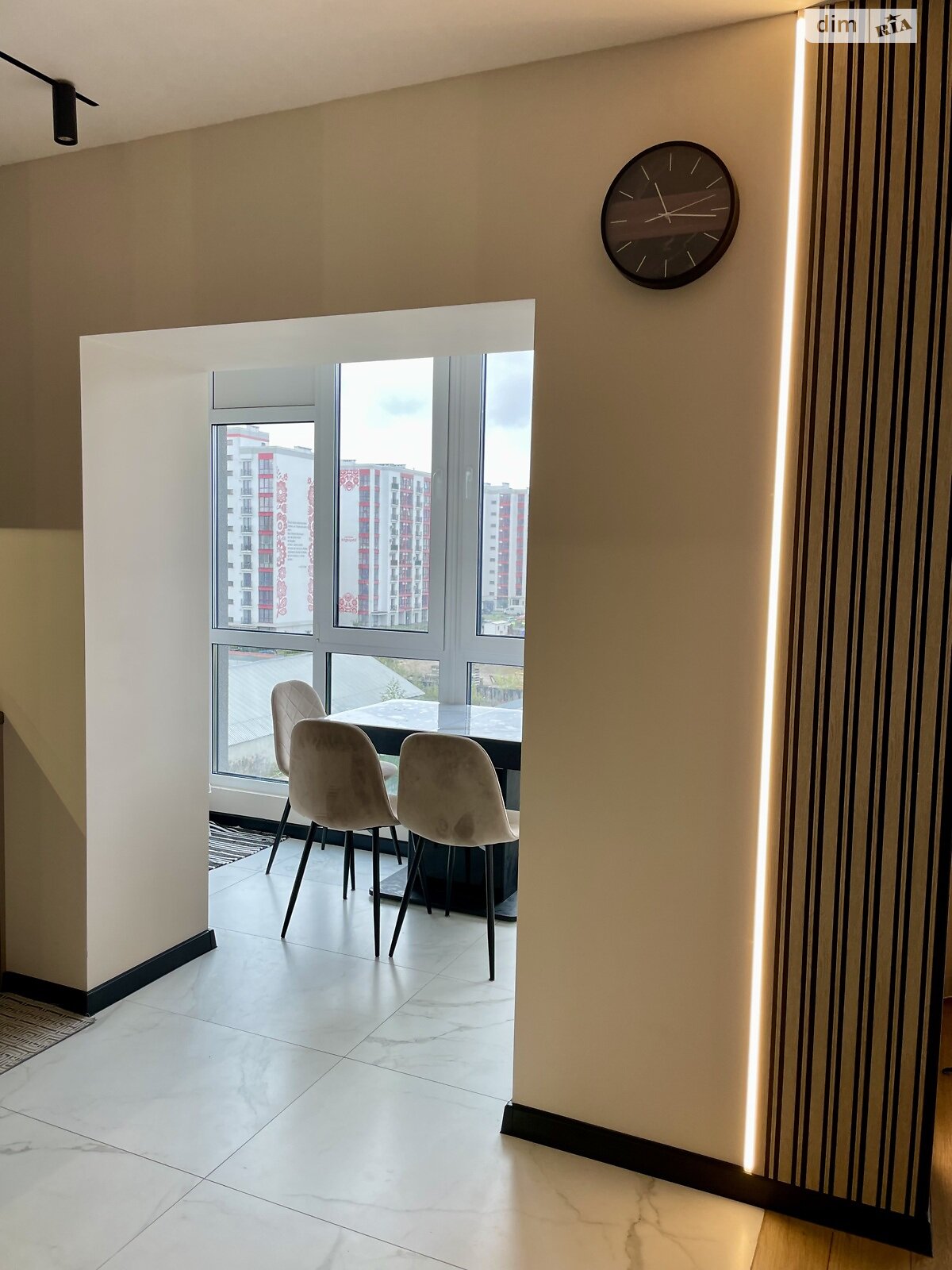 Продажа трехкомнатной квартиры в Ивано-Франковске, на ул. Довженко А. 31В корпус 5, фото 1