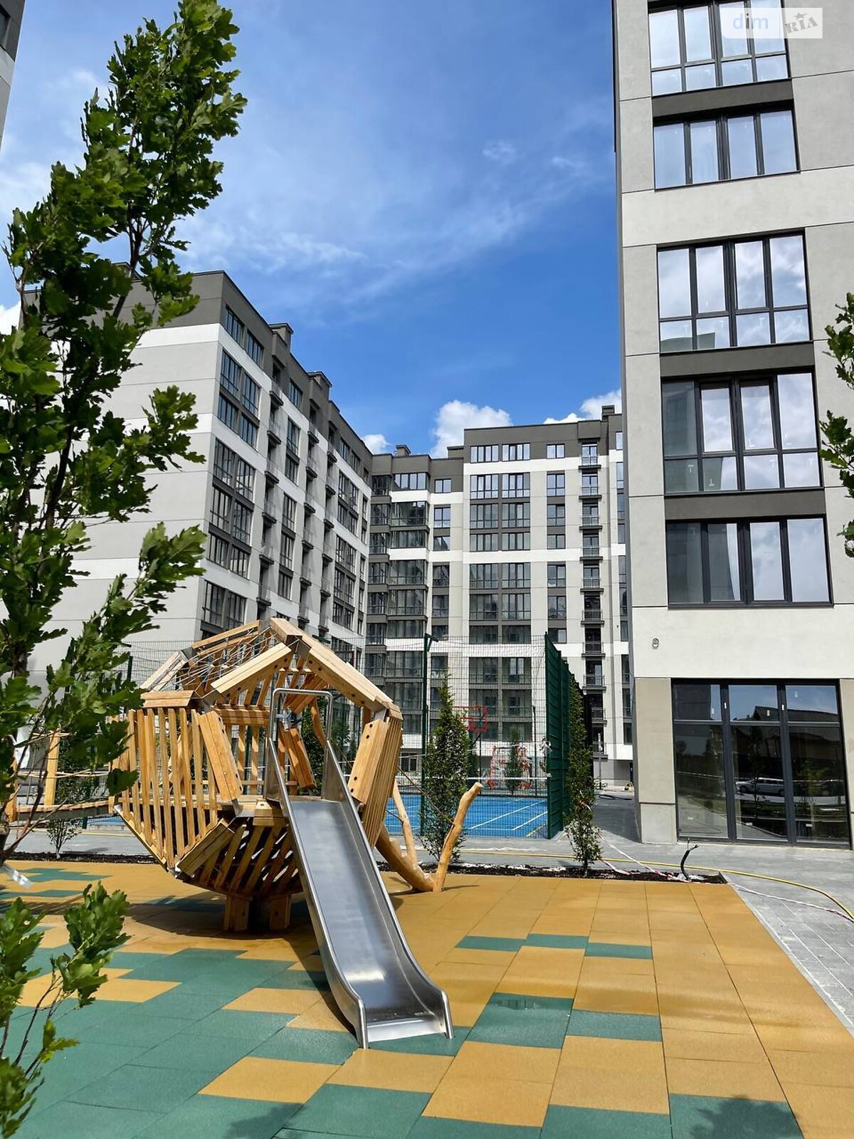 Продажа трехкомнатной квартиры в Ивано-Франковске, на ул. Довженко А. 31В корпус 5, фото 1