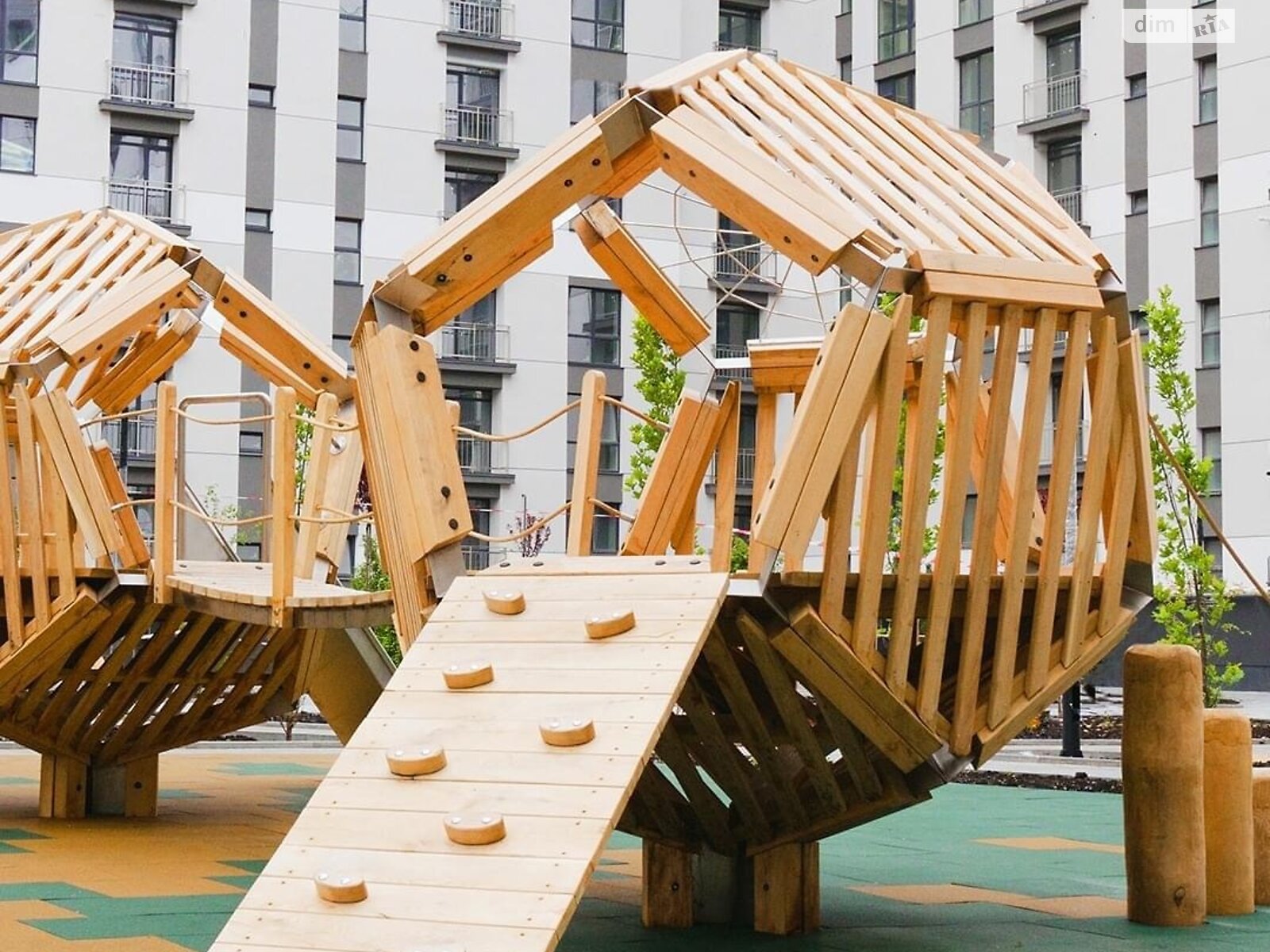 Продажа трехкомнатной квартиры в Ивано-Франковске, на ул. Довженко А. 31В корпус 5, фото 1