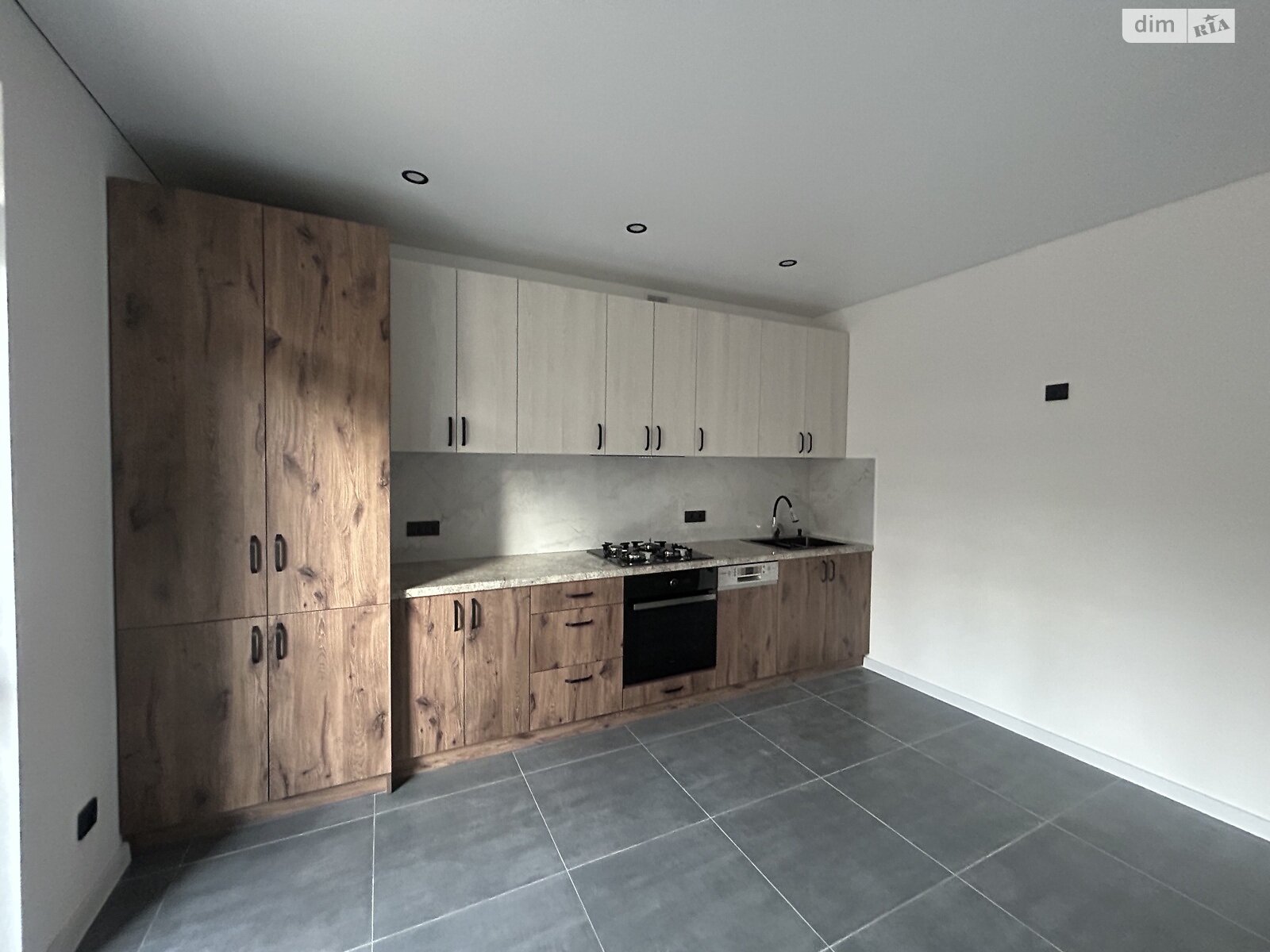 Продаж однокімнатної квартири в Івано-Франківську, на вул. Довженка О. 31, фото 1