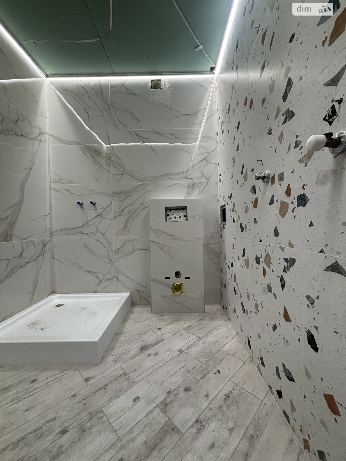 Продажа двухкомнатной квартиры в Ивано-Франковске, на ул. Гарбарская, фото 1 Продажа двухкомнатной квартиры в Ивано-Франковске, на ул. Гарбарская, фото 1