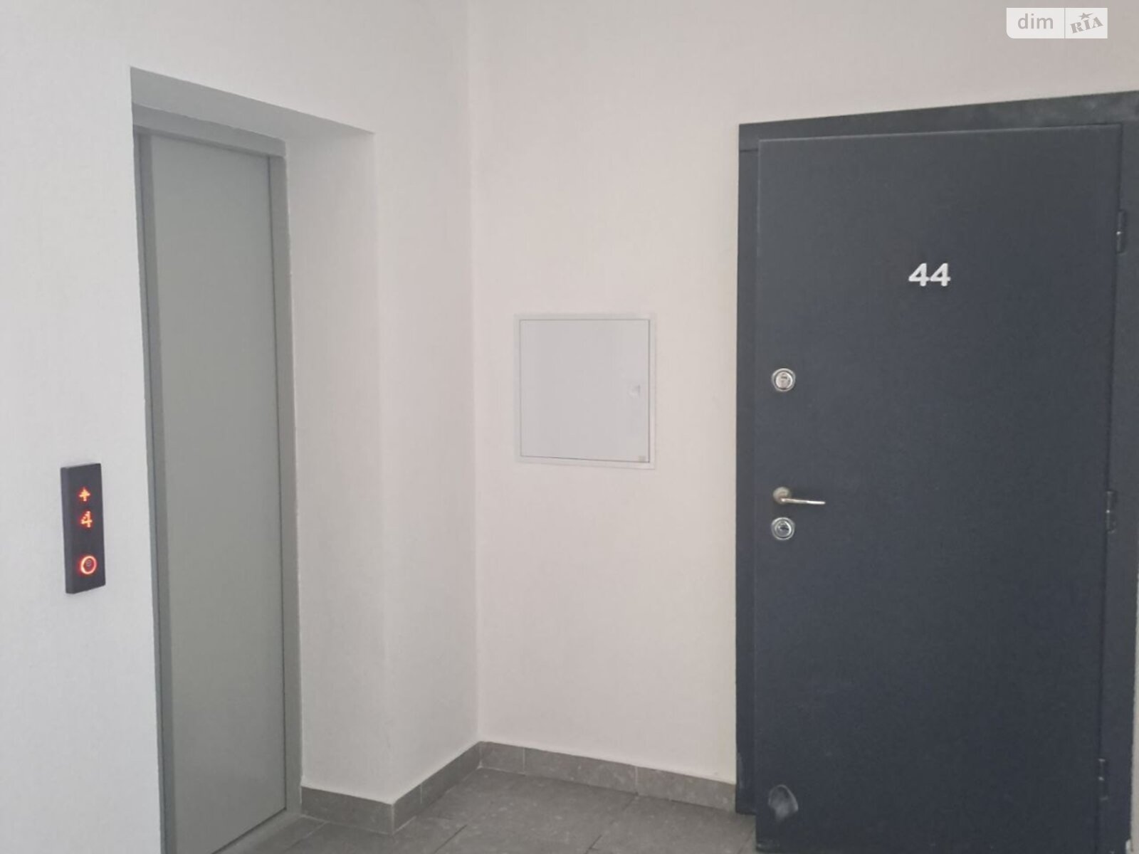 Продажа двухкомнатной квартиры в Ивано-Франковске, на ул. Героев Николаева 78А, фото 1 Продажа двухкомнатной квартиры в Ивано-Франковске, на ул. Героев Николаева 78А, фото 1