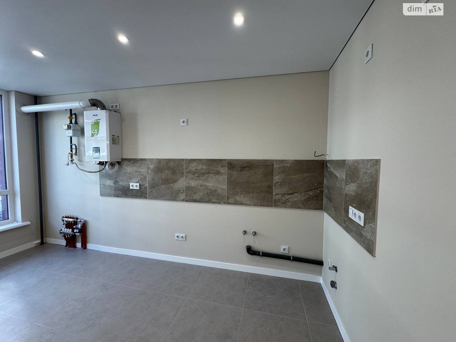 Продаж однокімнатної квартири в Івано-Франківську, на вул. Героїв Миколаєва 129А корпус 8, фото 1