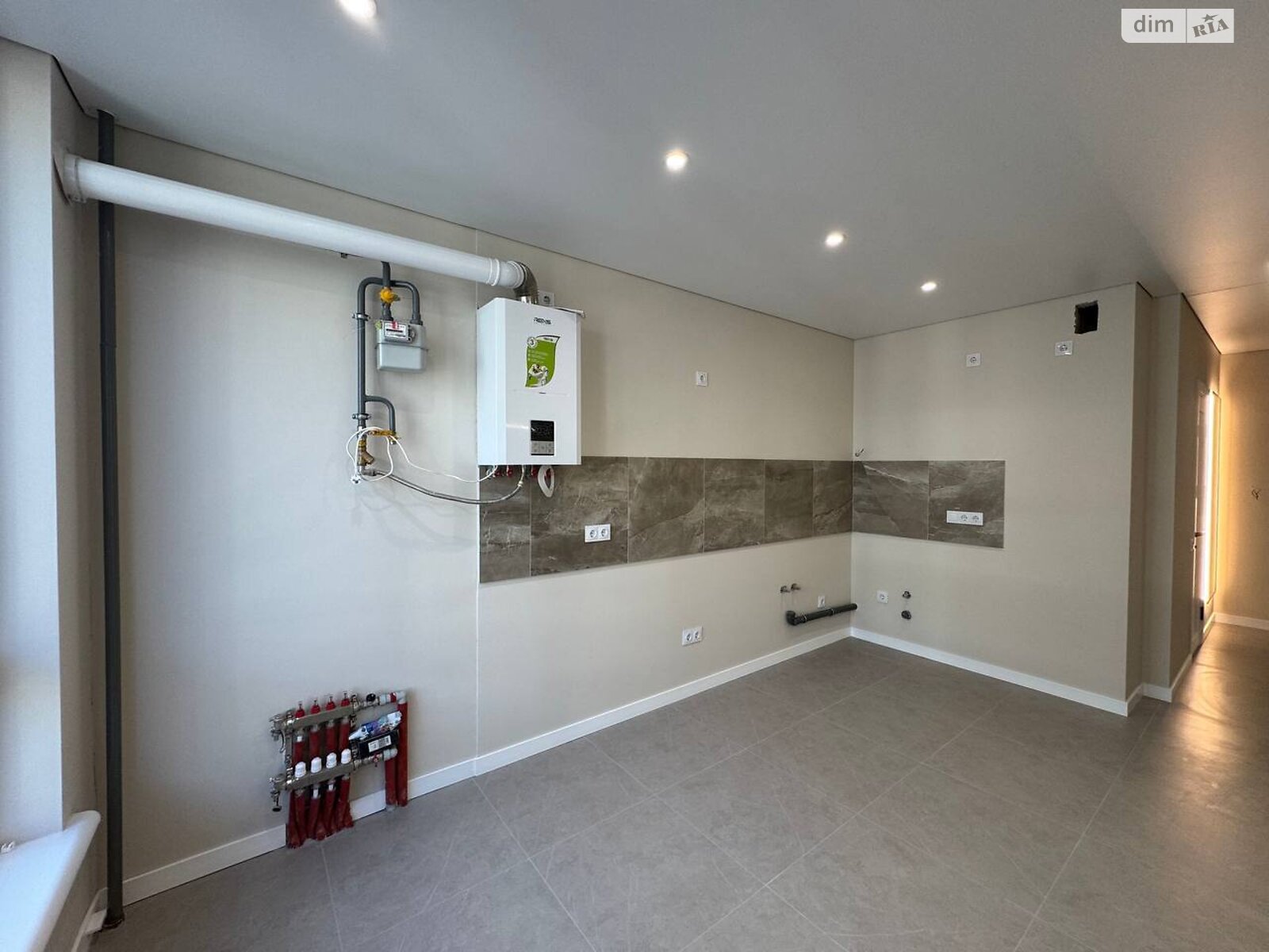 Продаж однокімнатної квартири в Івано-Франківську, на вул. Героїв Миколаєва 129А корпус 8, фото 1