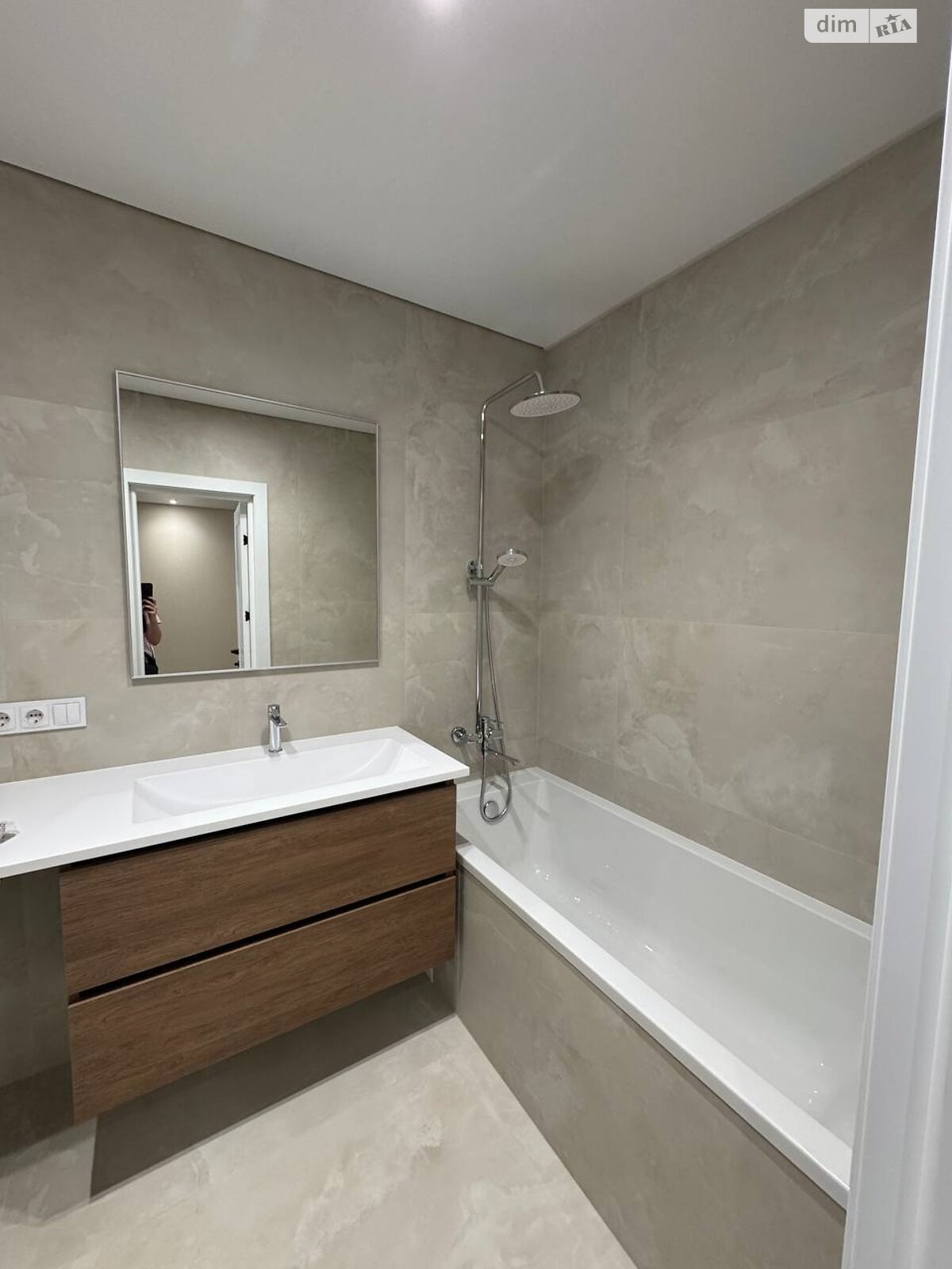 Продаж однокімнатної квартири в Івано-Франківську, на вул. Героїв Миколаєва 129А корпус 8, фото 1