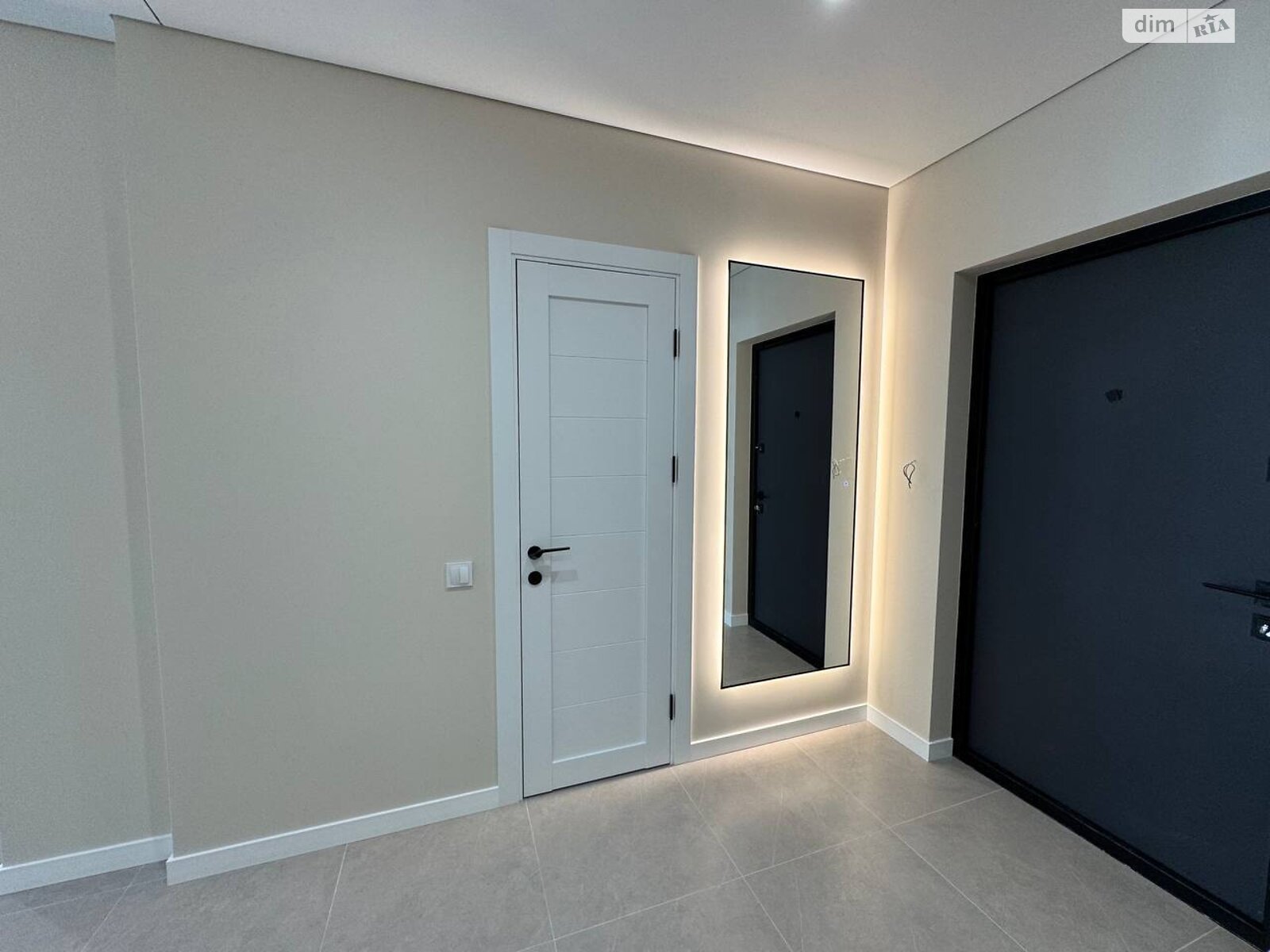 Продаж однокімнатної квартири в Івано-Франківську, на вул. Героїв Миколаєва 129А корпус 8, фото 1