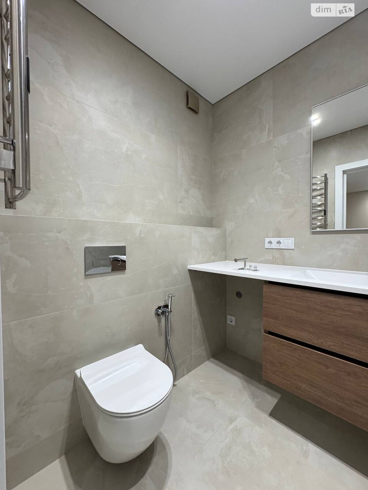 Продаж однокімнатної квартири в Івано-Франківську, на вул. Героїв Миколаєва 129А корпус 8, фото 1