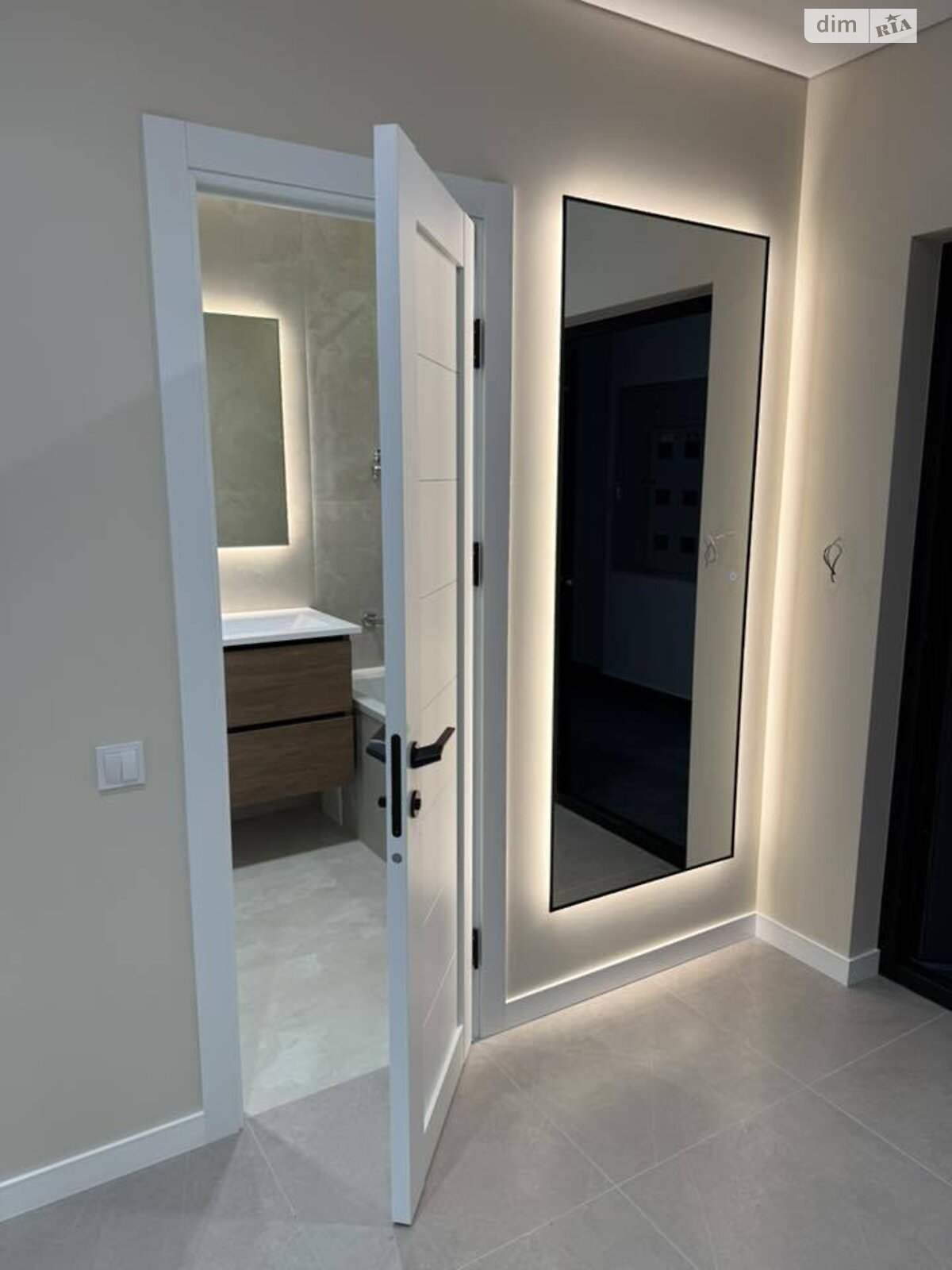 Продаж однокімнатної квартири в Івано-Франківську, на вул. Героїв Миколаєва 129А корпус 8, фото 1