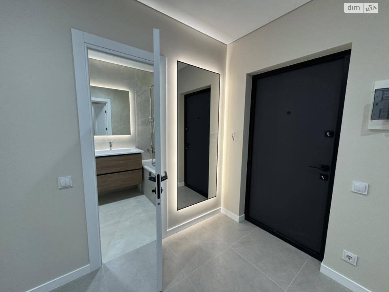 Продаж однокімнатної квартири в Івано-Франківську, на вул. Героїв Миколаєва 129А корпус 8, фото 1