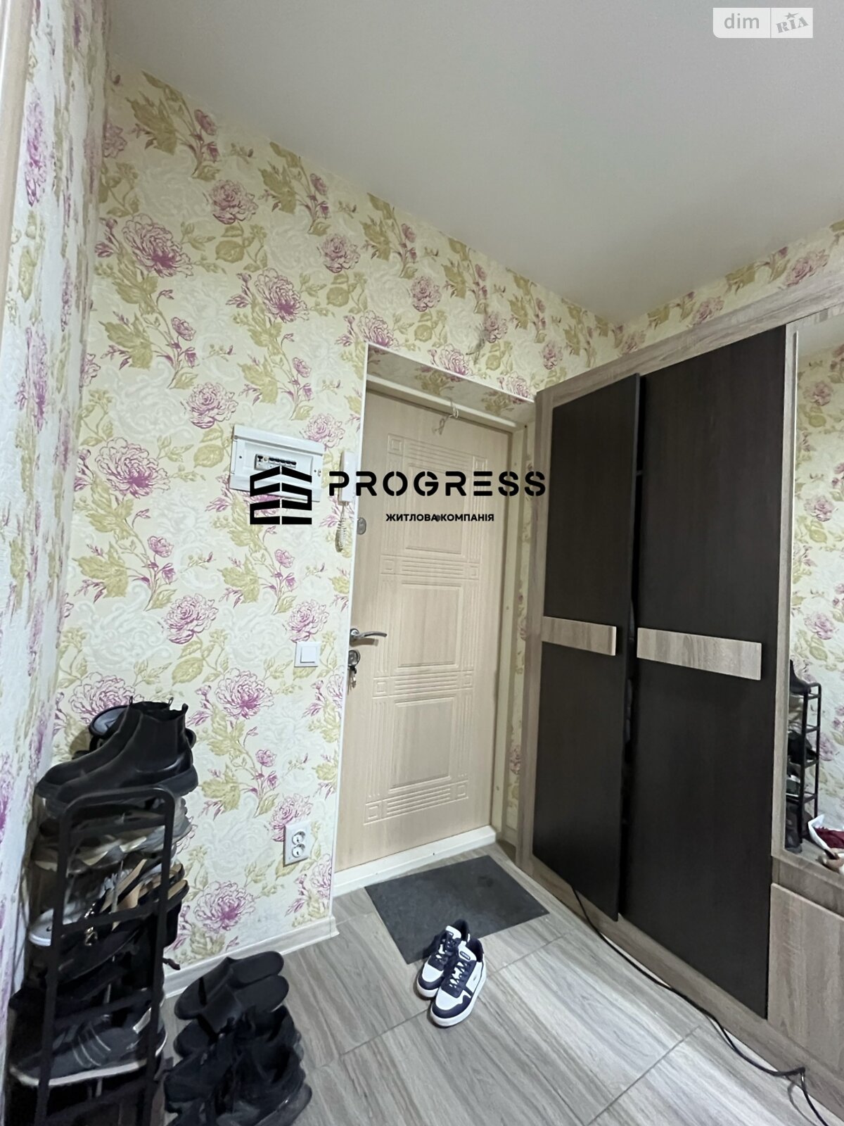 Продажа двухкомнатной квартиры в Ивано-Франковске, на ул. Довженко А. 51, район Городок фото 1 Продажа двухкомнатной квартиры в Ивано-Франковске, на ул. Довженко А. 51, район Городок фото 1