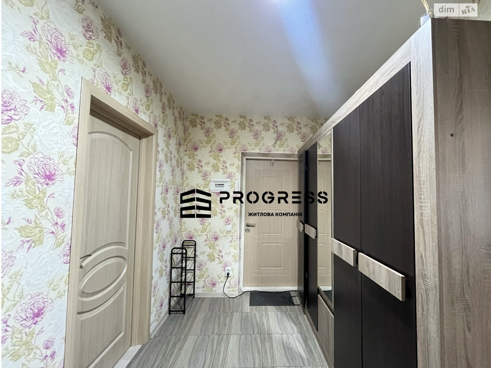 Продаж двокімнатної квартири в Івано-Франківську, на вул. Довженка О. 51, район Городок фото 1 Продаж двокімнатної квартири в Івано-Франківську, на вул. Довженка О. 51, район Городок фото 1