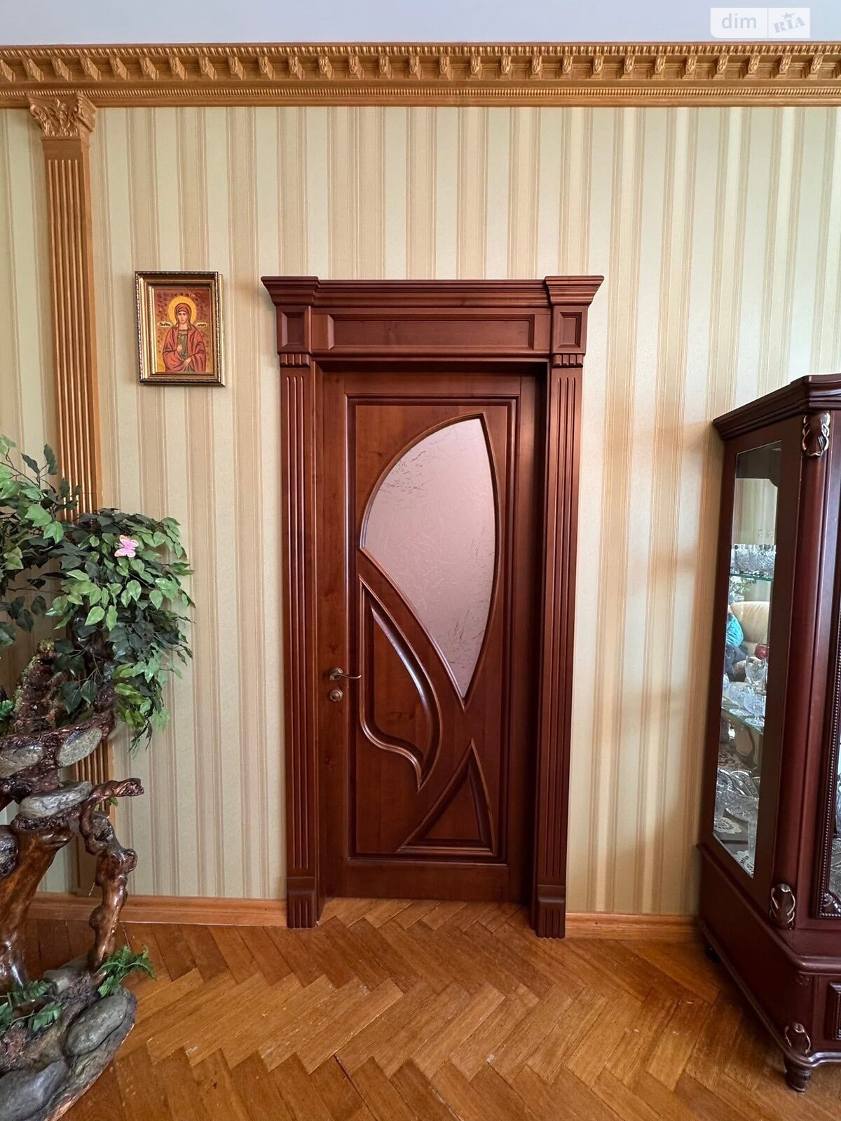 Продажа трехкомнатной квартиры в Ивано-Франковске, на ул. Грюнвальдская 15, кв. 31, фото 1 Продажа трехкомнатной квартиры в Ивано-Франковске, на ул. Грюнвальдская 15, кв. 31, фото 1