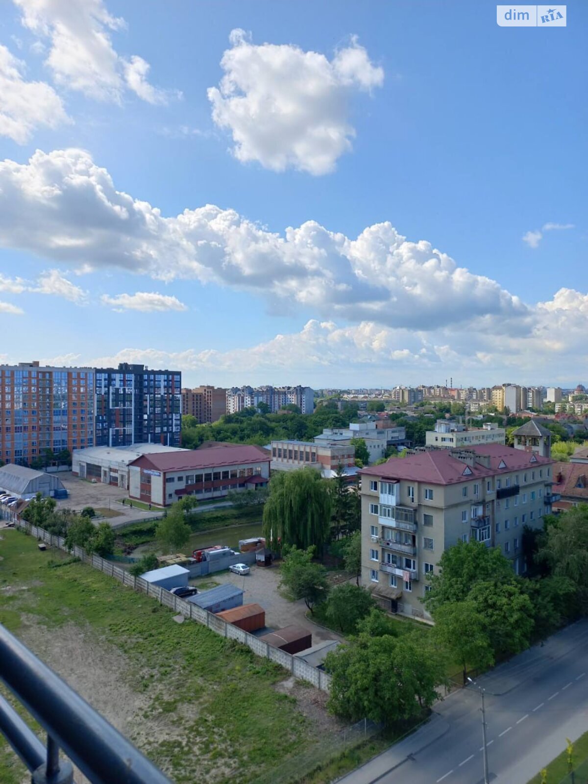 Продажа однокомнатной квартиры в Ивано-Франковске, на ул. Хмельницкого Богдана 73Б, фото 1 Продажа однокомнатной квартиры в Ивано-Франковске, на ул. Хмельницкого Богдана 73Б, фото 1