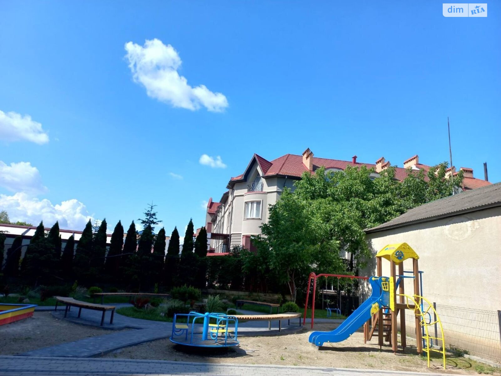 Продажа однокомнатной квартиры в Ивано-Франковске, на ул. Хмельницкого Богдана 73Б, фото 1 Продажа однокомнатной квартиры в Ивано-Франковске, на ул. Хмельницкого Богдана 73Б, фото 1