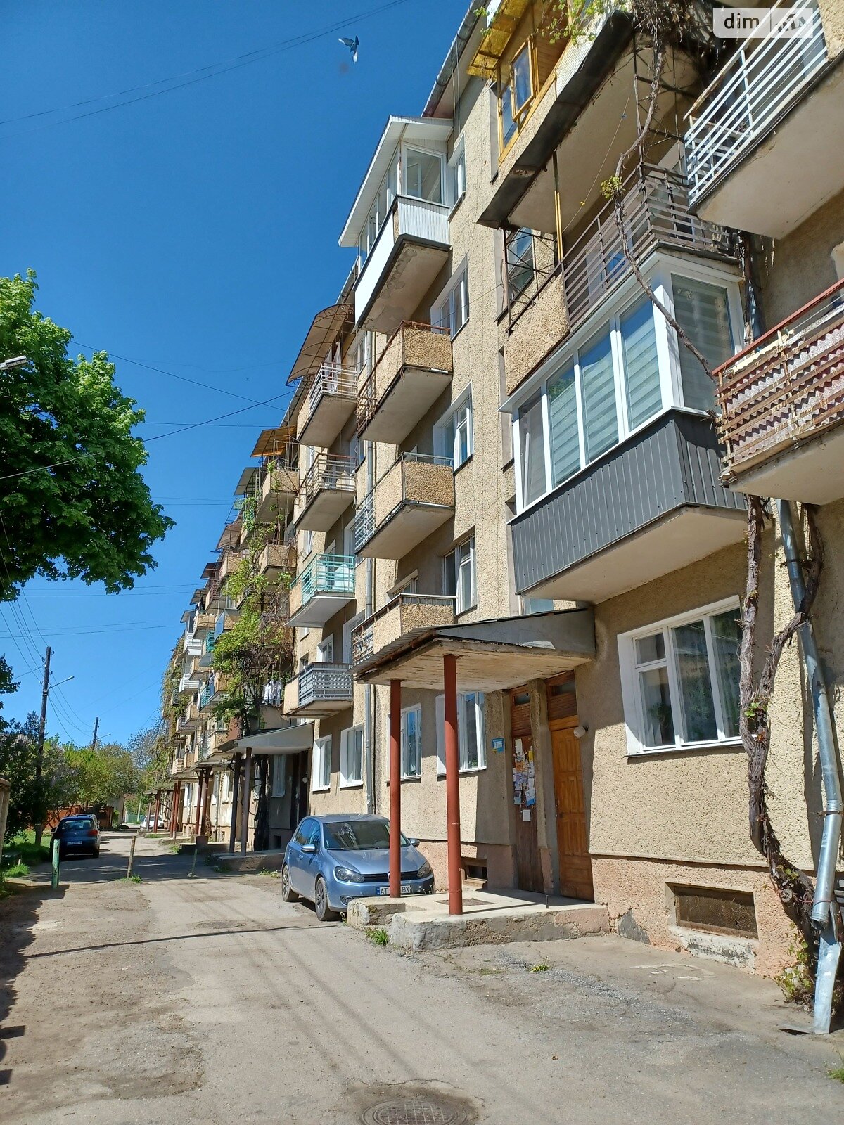 Продажа двухкомнатной квартиры в Ивано-Франковске, на ул. Хотинская 9, фото 1 Продажа двухкомнатной квартиры в Ивано-Франковске, на ул. Хотинская 9, фото 1