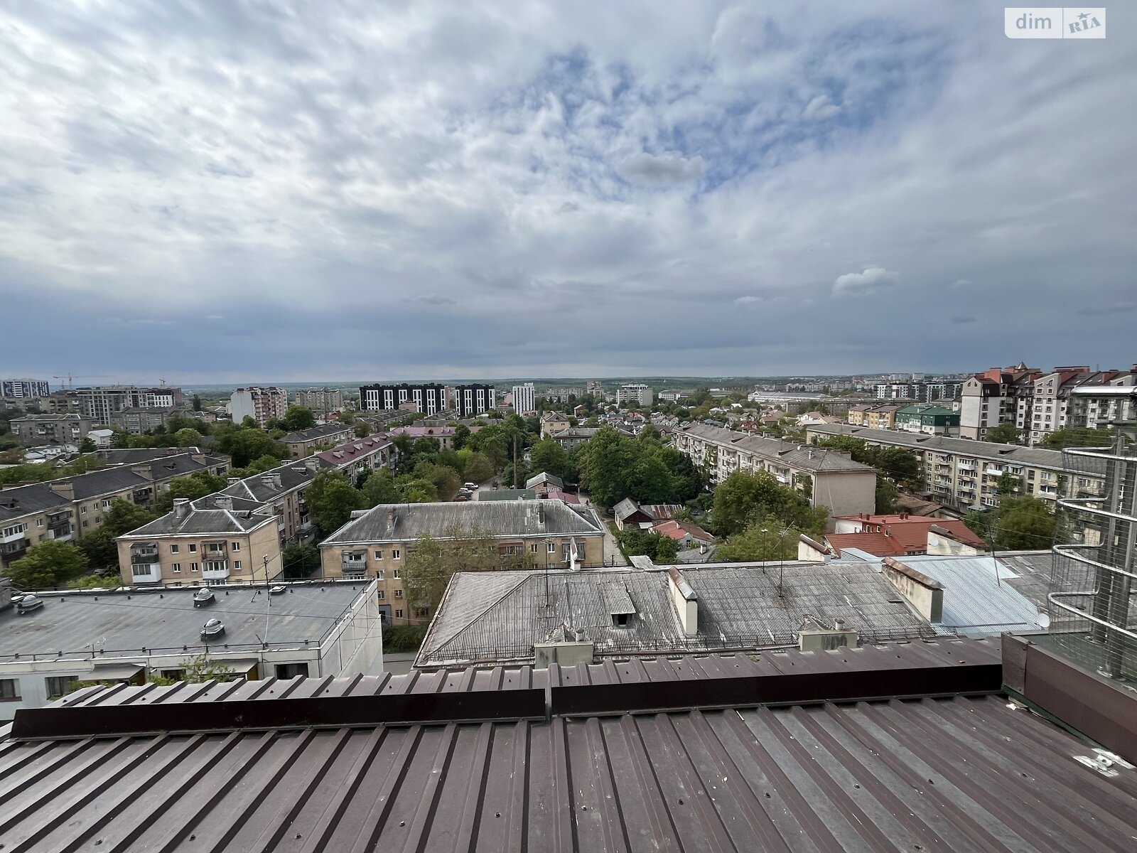 Продаж двокімнатної квартири в Івано-Франківську, на вул. Хотинська 12, район Центр фото 1 Продаж двокімнатної квартири в Івано-Франківську, на вул. Хотинська 12, район Центр фото 1