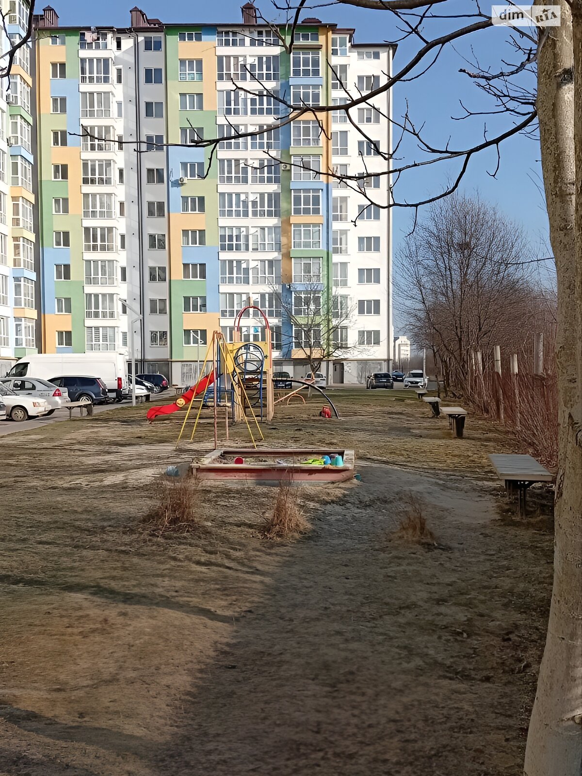 Продаж трикімнатної квартири в Івано-Франківську, на вул. Івасюка 19, фото 1 Продаж трикімнатної квартири в Івано-Франківську, на вул. Івасюка 19, фото 1