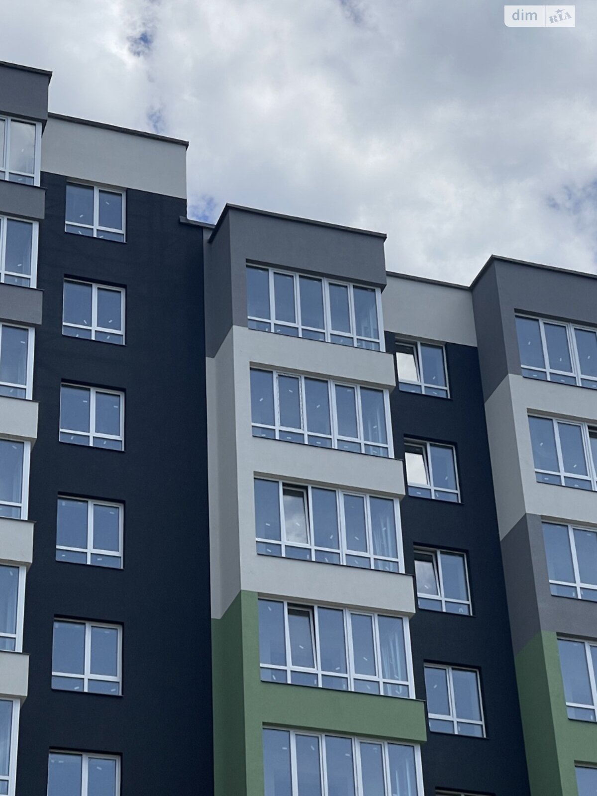 Продаж двокімнатної квартири в Івано-Франківську, на вул. Приозерна, фото 1 Продаж двокімнатної квартири в Івано-Франківську, на вул. Приозерна, фото 1
