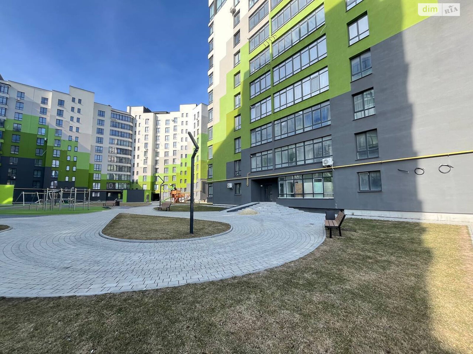 Продаж двокімнатної квартири в Івано-Франківську, на вул. Приозерна 34, фото 1 Продаж двокімнатної квартири в Івано-Франківську, на вул. Приозерна 34, фото 1