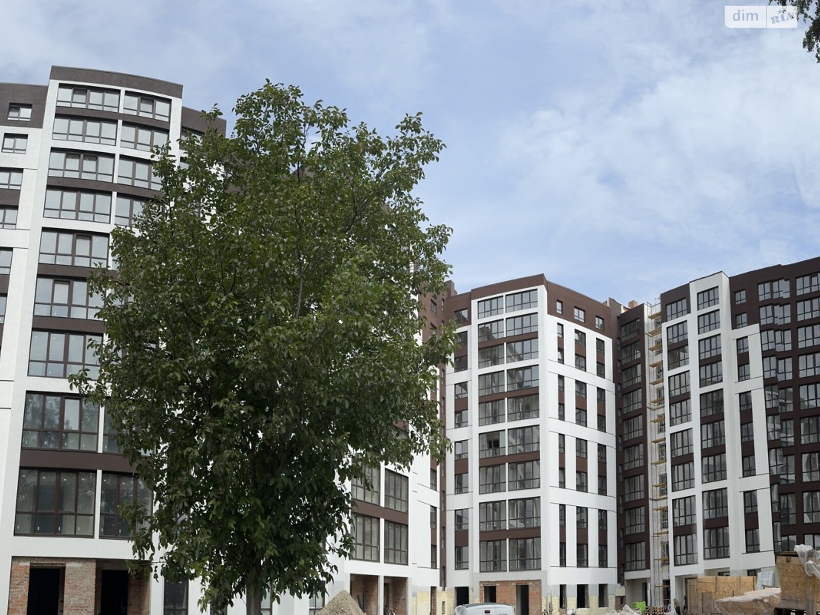 Продаж однокімнатної квартири в Івано-Франківську, на вул. Ленкавського 22, район Кант фото 1 Продаж однокімнатної квартири в Івано-Франківську, на вул. Ленкавського 22, район Кант фото 1