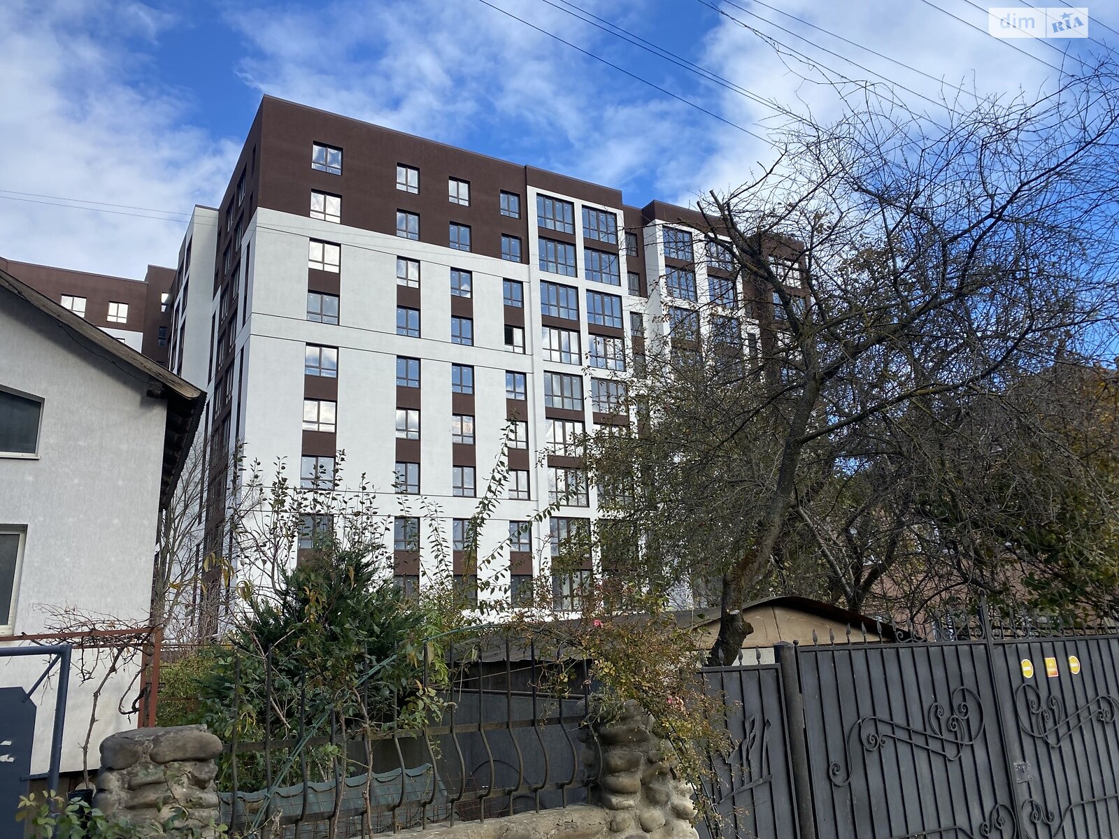 Продажа трехкомнатной квартиры в Ивано-Франковске, на ул. Ленкавского 22, район Кант фото 1