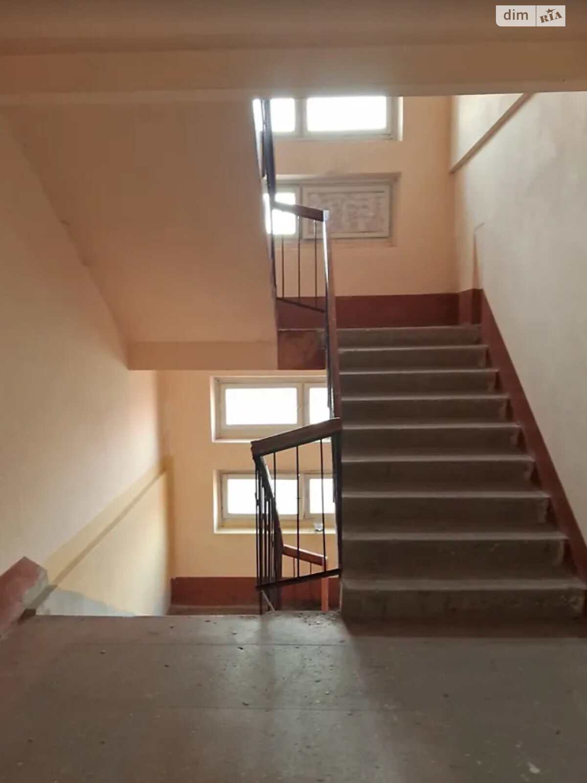 Продажа четырехкомнатной квартиры в Ивано-Франковске, на ул. 24 Августа, район Каскад фото 1 Продажа четырехкомнатной квартиры в Ивано-Франковске, на ул. 24 Августа, район Каскад фото 1