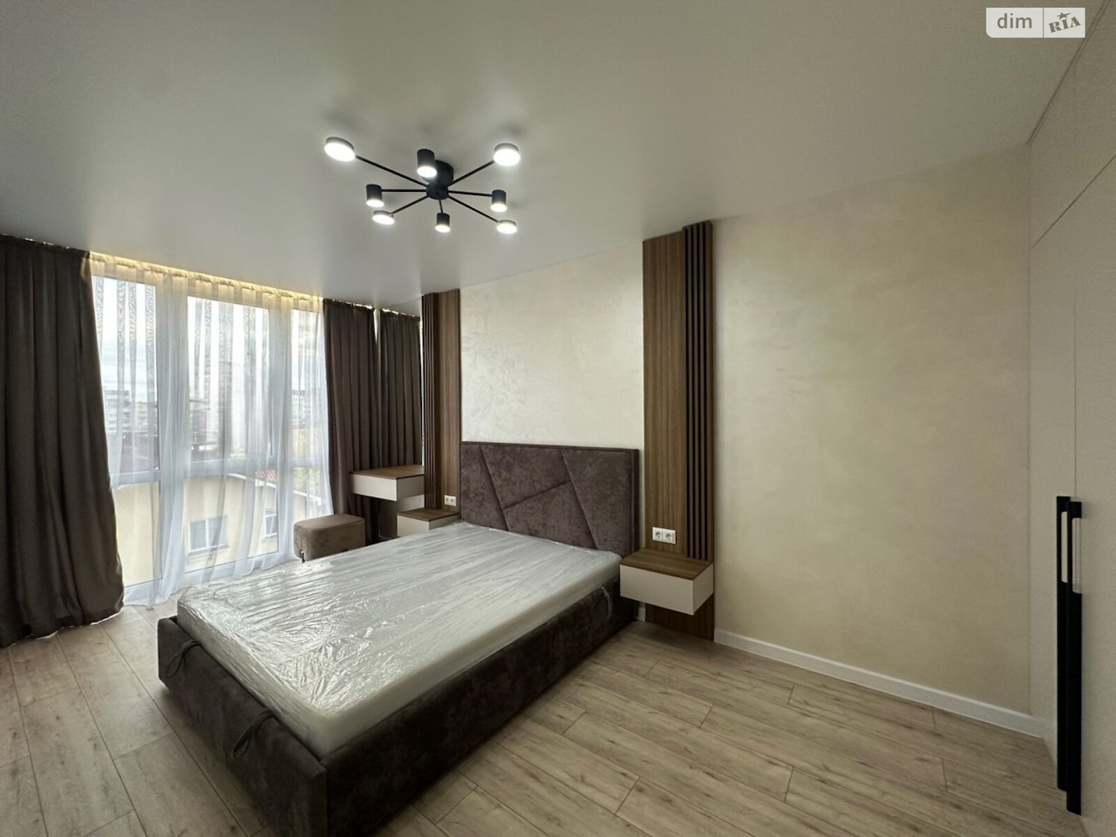 Продажа однокомнатной квартиры в Ивано-Франковске, на ул. Хмельницкого Богдана 94, район Каскад фото 1 Продажа однокомнатной квартиры в Ивано-Франковске, на ул. Хмельницкого Богдана 94, район Каскад фото 1