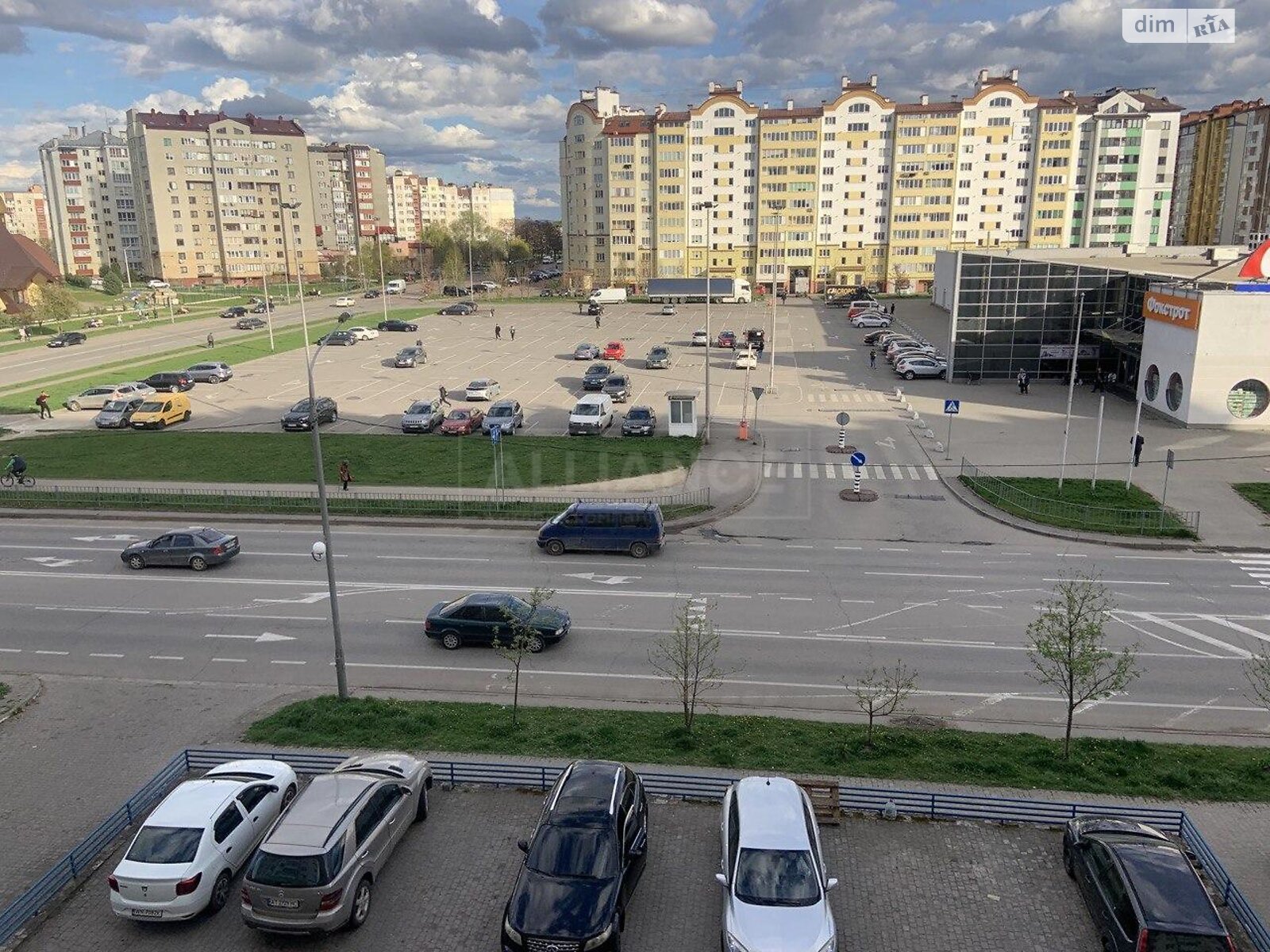 Продажа однокомнатной квартиры в Ивано-Франковске, на ул. Ивасюка, район Каскад фото 1 Продажа однокомнатной квартиры в Ивано-Франковске, на ул. Ивасюка, район Каскад фото 1