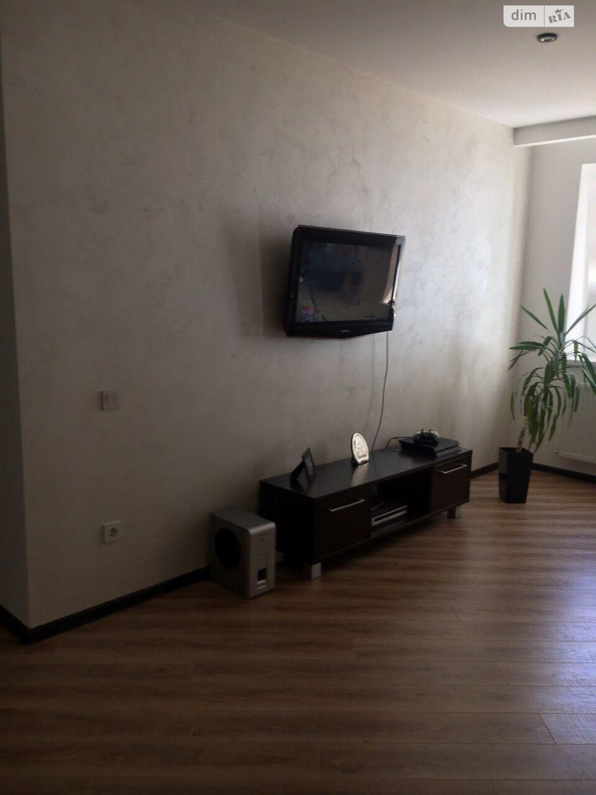 Продажа трехкомнатной квартиры в Ивано-Франковске, на пер. Ключный 7, район Каскад фото 1