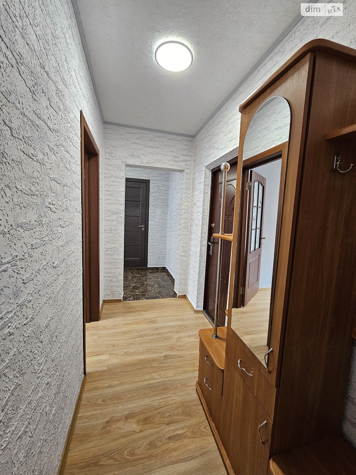 Продаж двокімнатної квартири в Івано-Франківську, на вул. Миколайчука Івана 6, район Каскад фото 1 Продаж двокімнатної квартири в Івано-Франківську, на вул. Миколайчука Івана 6, район Каскад фото 1
