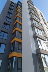 Продаж двокімнатної квартири в Івано-Франківську, на вул. Симоненка Василя 31Б, район Каскад фото 2