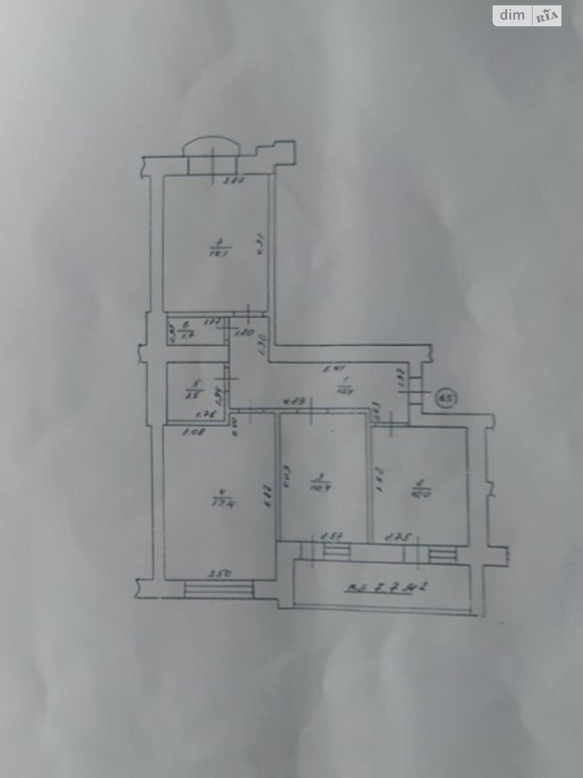 Продажа трехкомнатной квартиры в Ивано-Франковске, на ул. Симоненко Василия 37, кв. 65, фото 1 Продажа трехкомнатной квартиры в Ивано-Франковске, на ул. Симоненко Василия 37, кв. 65, фото 1