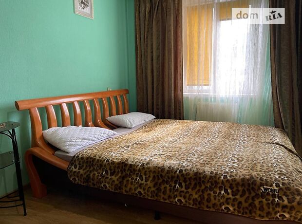 Продаж трикімнатної квартири в Івано-Франківську на вул. Стуса Василя 45 район Каскад фото 1 Продаж трикімнатної квартири в Івано-Франківську на вул. Стуса Василя 45 район Каскад фото 1