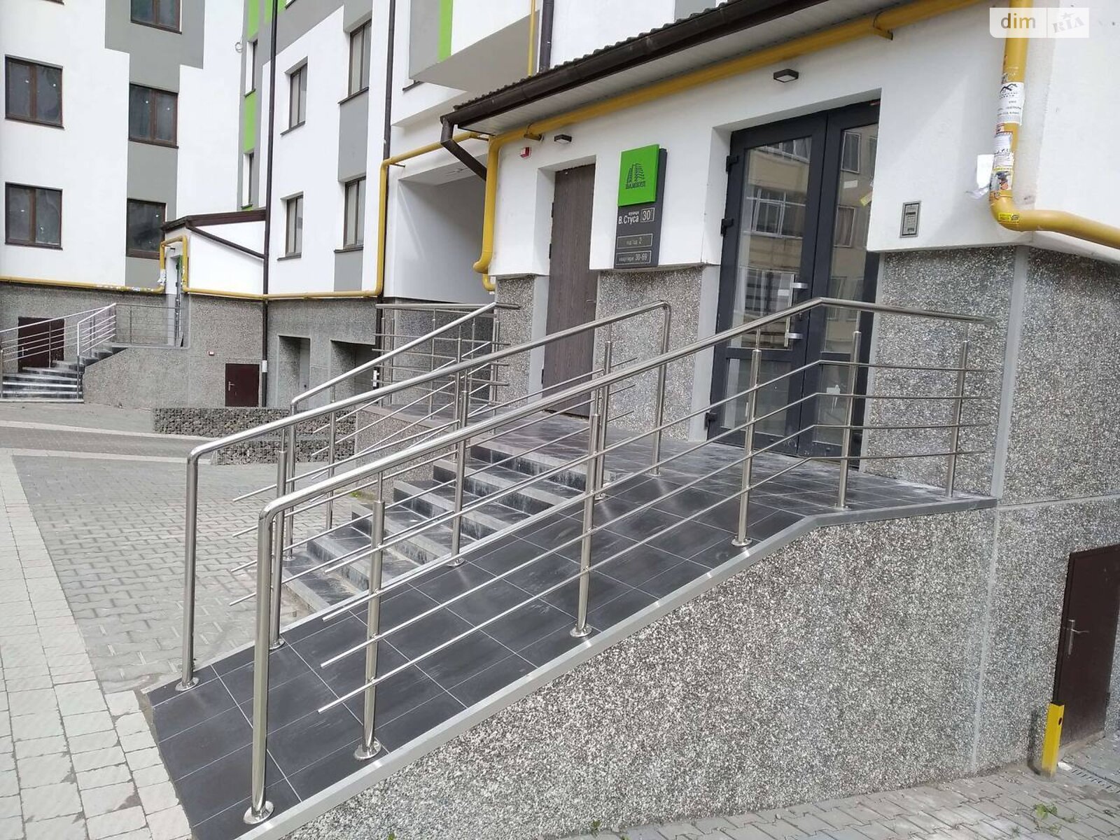 Продаж двокімнатної квартири в Івано-Франківську, на вул. Стуса Василя 30, кв. 18, район Каскад фото 1 Продаж двокімнатної квартири в Івано-Франківську, на вул. Стуса Василя 30, кв. 18, район Каскад фото 1