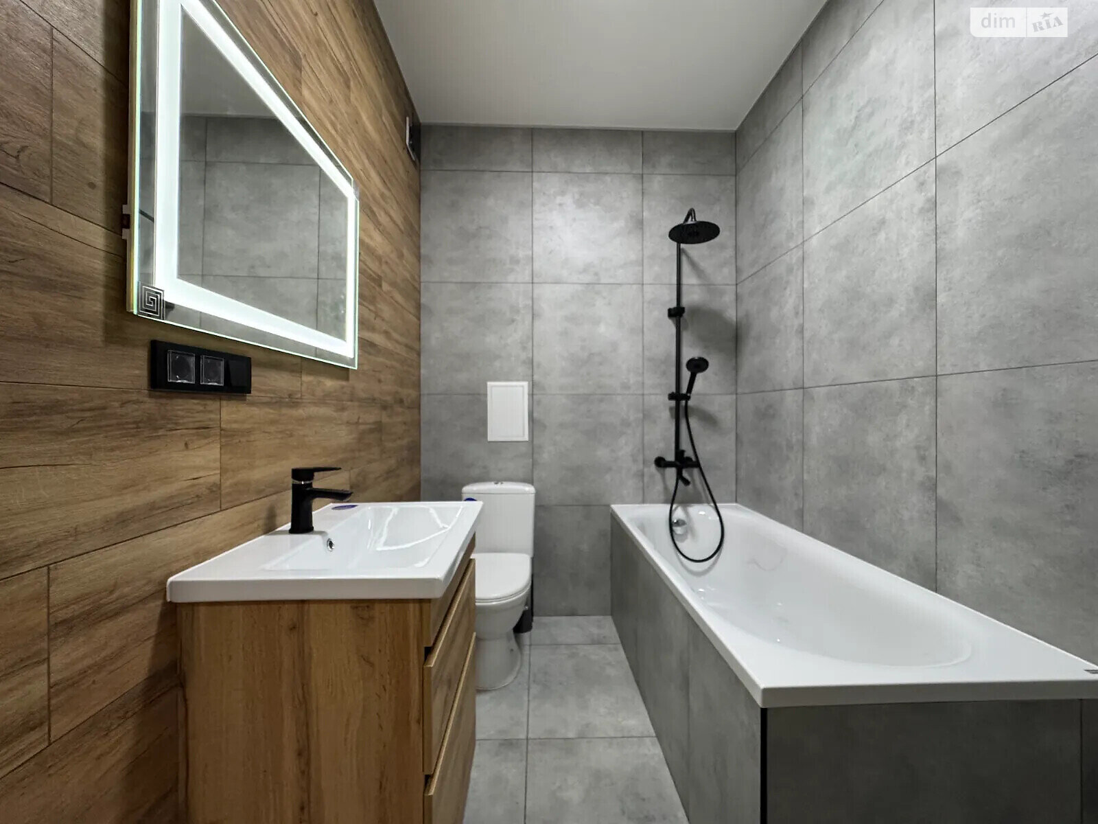 Продажа однокомнатной квартиры в Ивано-Франковске, на ул. Стуса Василия, район Каскад фото 1