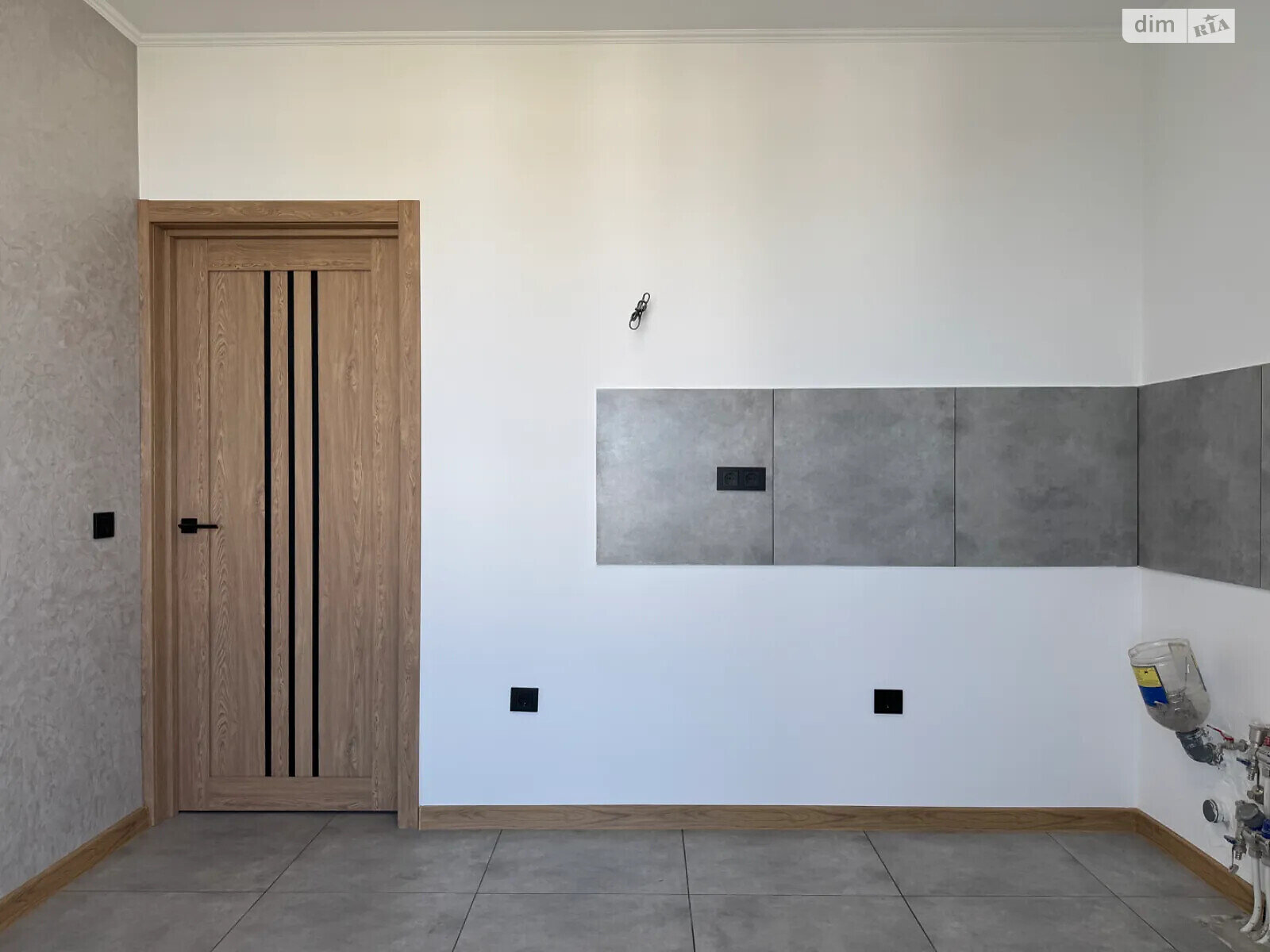 Продажа однокомнатной квартиры в Ивано-Франковске, на ул. Стуса Василия, район Каскад фото 1