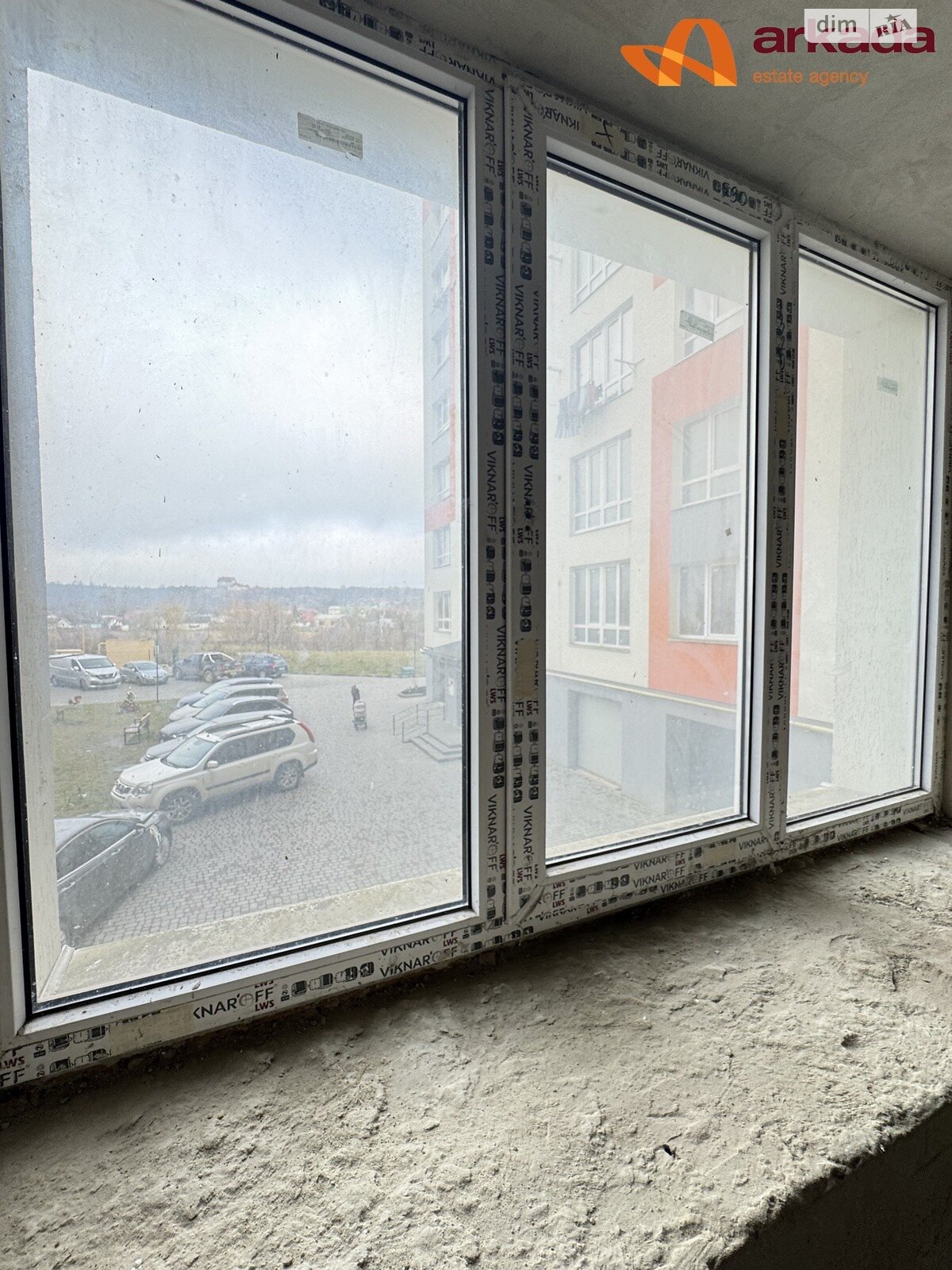 Продаж трикімнатної квартири в Вовчинцю, на вул. Яблунева, фото 1 Продаж трикімнатної квартири в Вовчинцю, на вул. Яблунева, фото 1