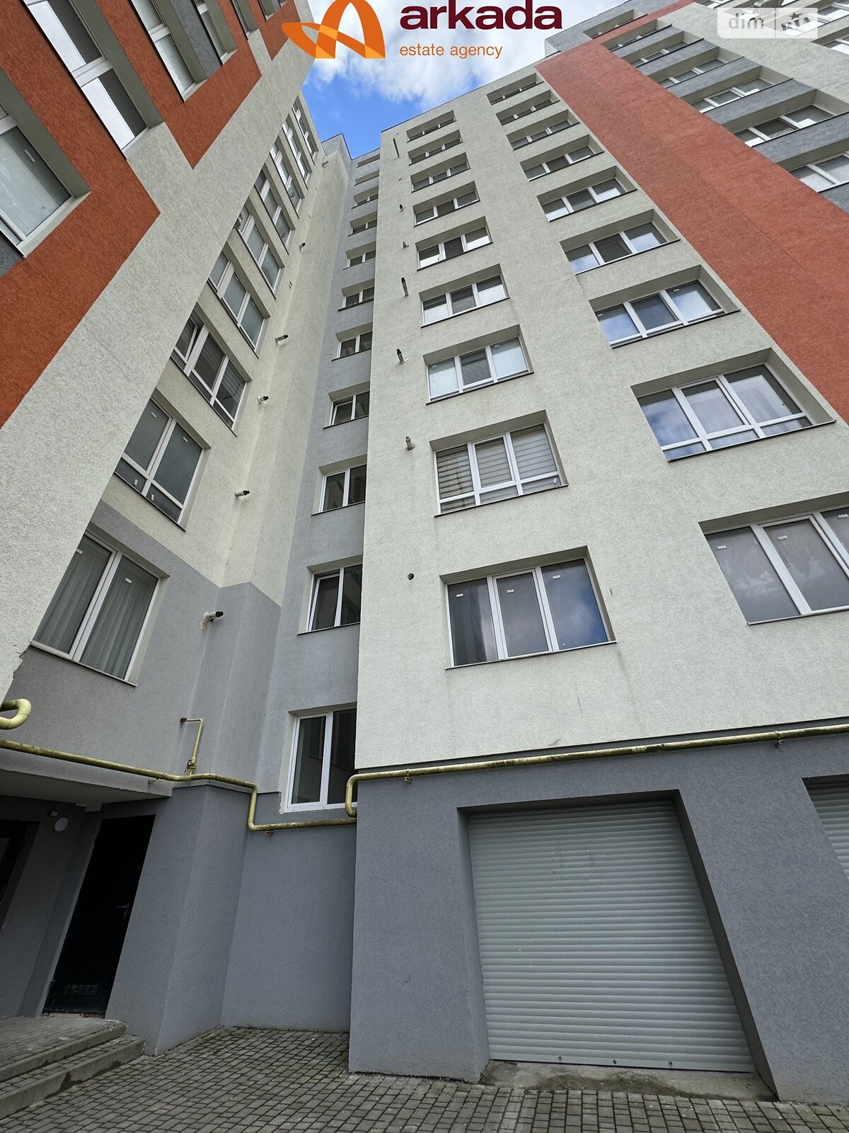 Продаж трикімнатної квартири в Вовчинцю, на вул. Яблунева, фото 1 Продаж трикімнатної квартири в Вовчинцю, на вул. Яблунева, фото 1