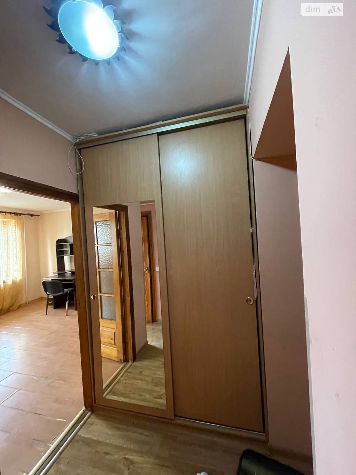 Продаж однокімнатної квартири в Івано-Франківську, на вул. Симоненка Василя 9, район Кішлак фото 1 Продаж однокімнатної квартири в Івано-Франківську, на вул. Симоненка Василя 9, район Кішлак фото 1