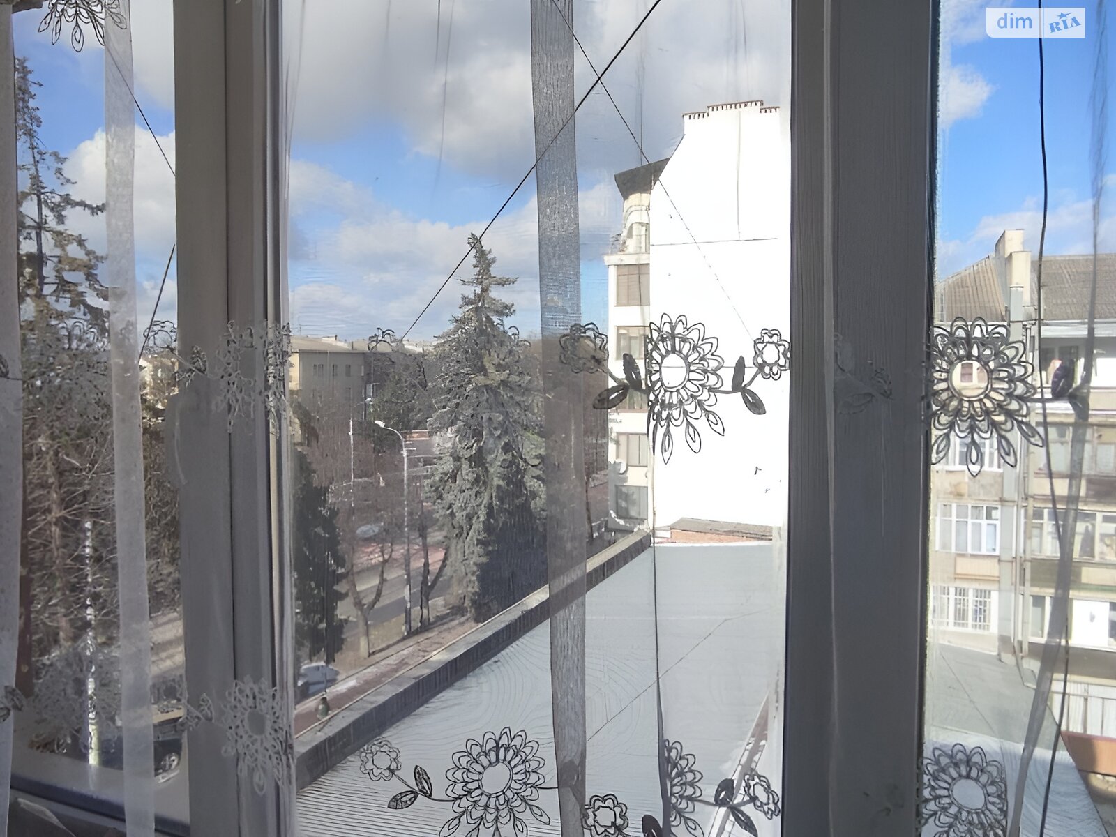 Продаж трикімнатної квартири в Івано-Франківську, на вул. Галицька 34А, район Княгинин фото 1 Продаж трикімнатної квартири в Івано-Франківську, на вул. Галицька 34А, район Княгинин фото 1