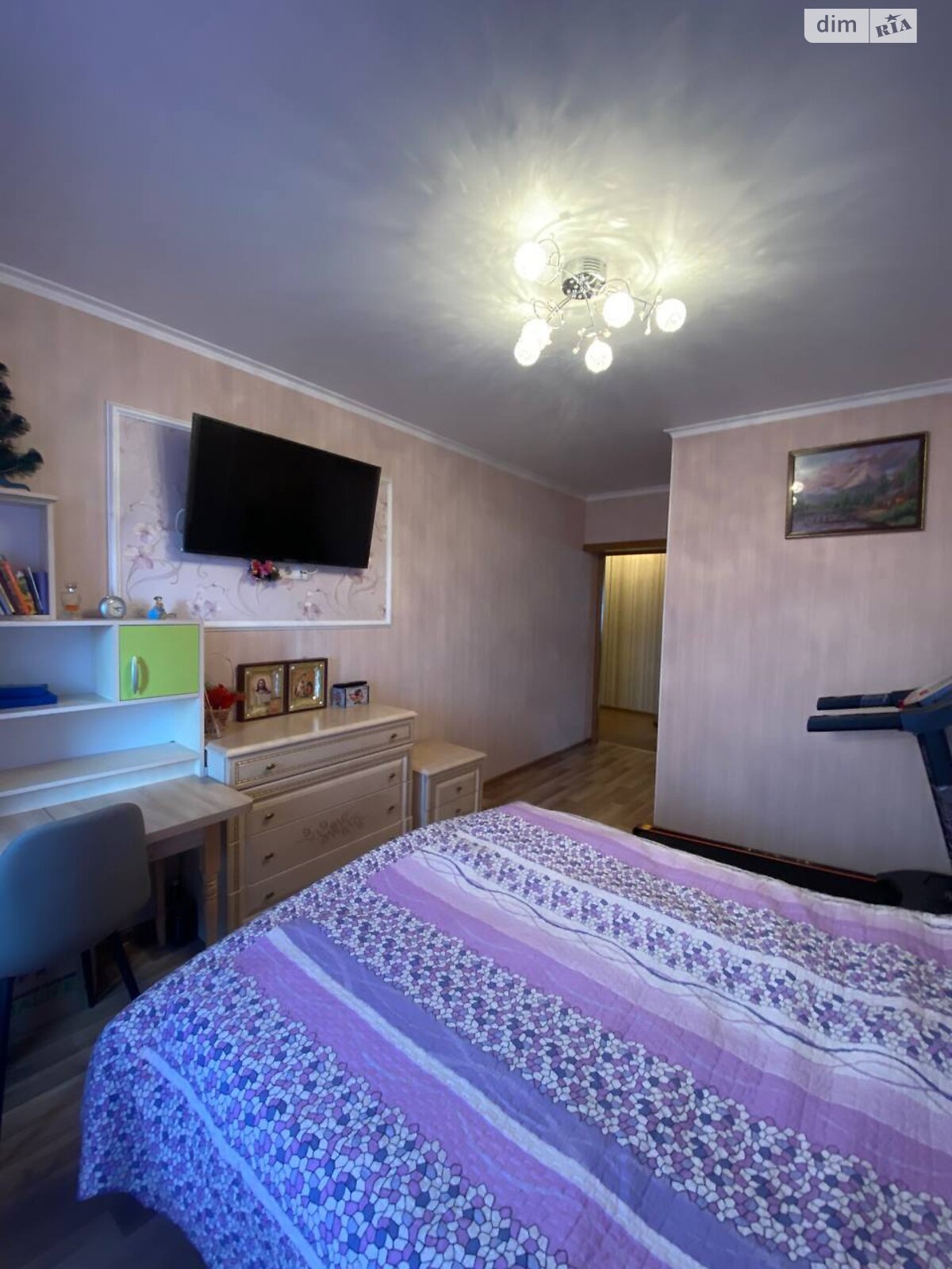 Продажа трехкомнатной квартиры в Ивано-Франковске, на ул. Галицкая 66Б, район Княгинин фото 1 Продажа трехкомнатной квартиры в Ивано-Франковске, на ул. Галицкая 66Б, район Княгинин фото 1