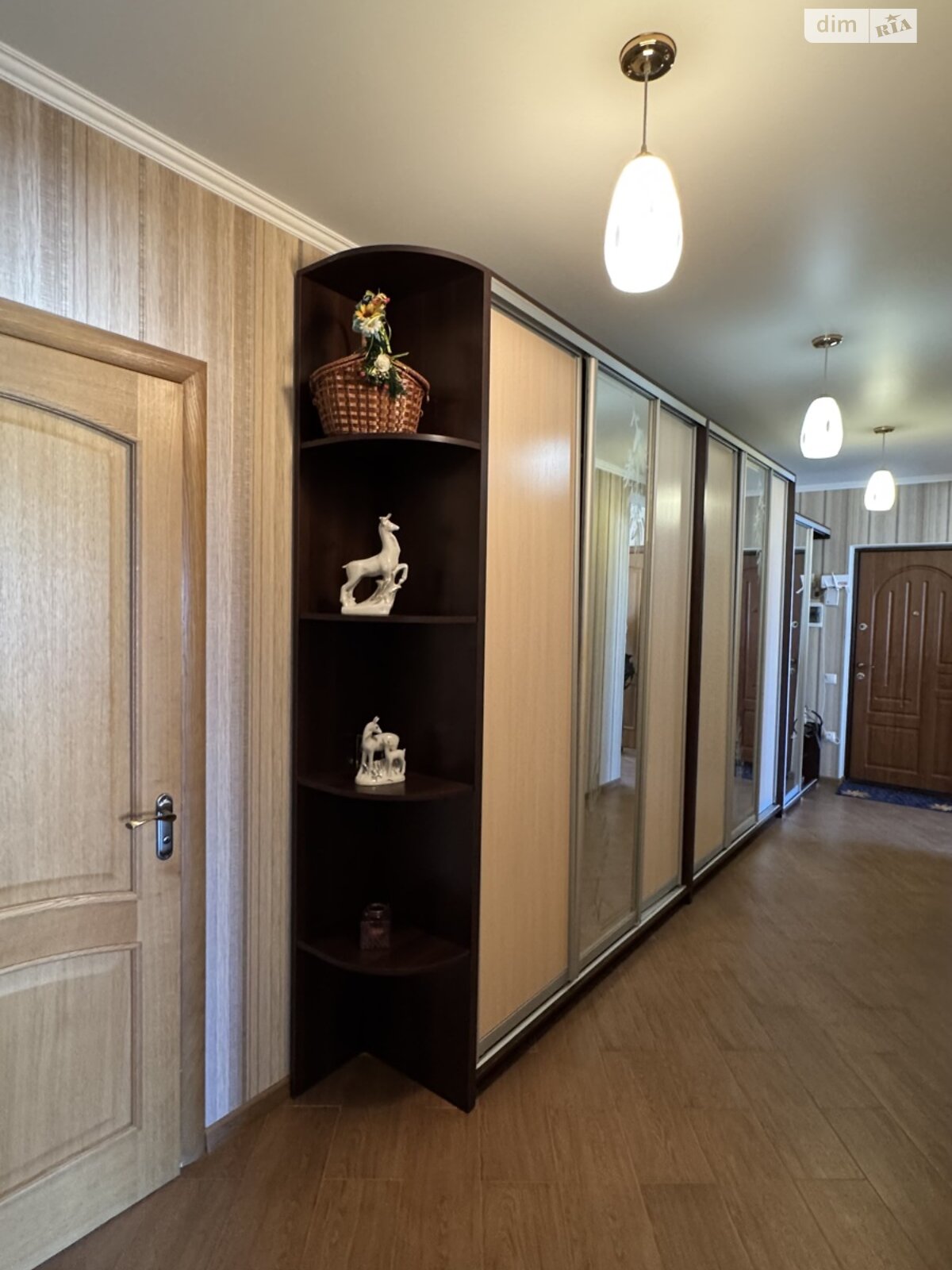 Продажа трехкомнатной квартиры в Ивано-Франковске, на ул. Галицкая 66Б, район Княгинин фото 1 Продажа трехкомнатной квартиры в Ивано-Франковске, на ул. Галицкая 66Б, район Княгинин фото 1