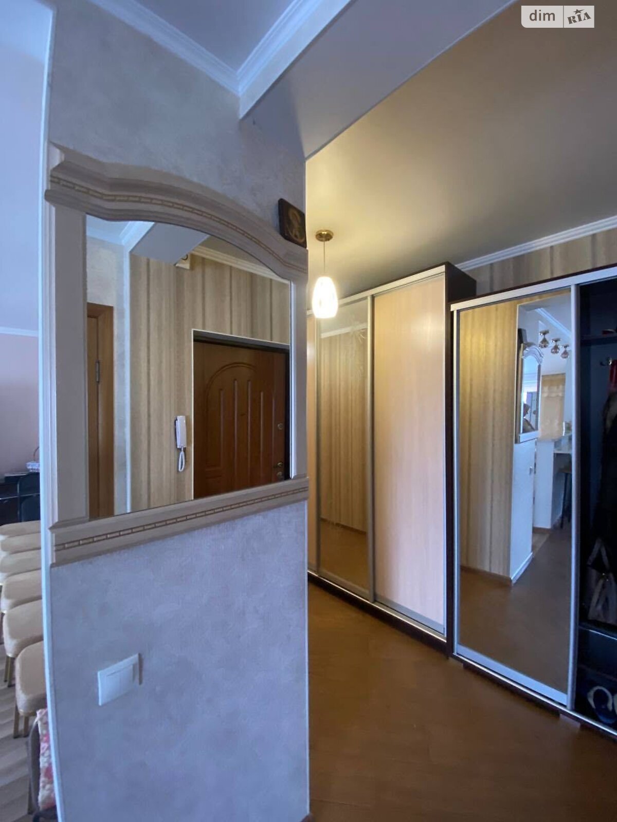 Продажа трехкомнатной квартиры в Ивано-Франковске, на ул. Галицкая 66Б, район Княгинин фото 1 Продажа трехкомнатной квартиры в Ивано-Франковске, на ул. Галицкая 66Б, район Княгинин фото 1
