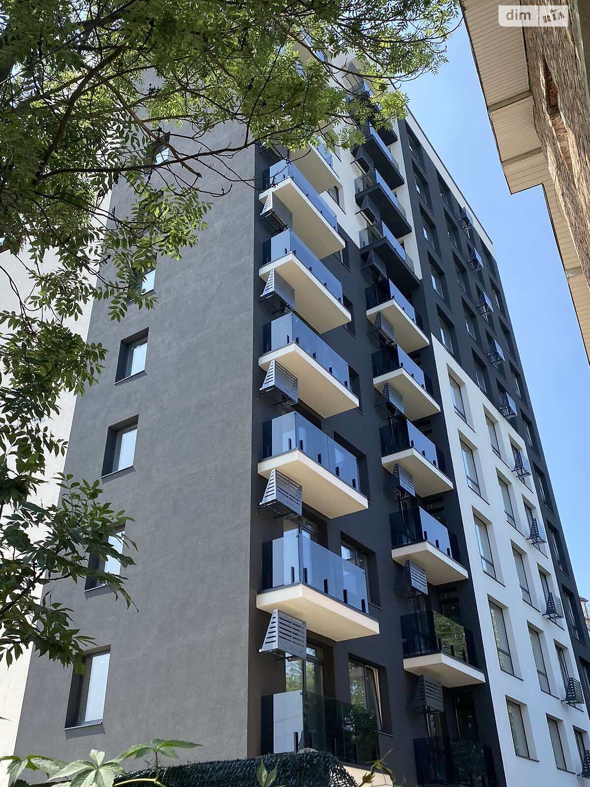 Продажа одинадцатикомнатной квартиры в Ивано-Франковске, на ул. Гарбарская 31, кв. 12, район Княгинин фото 1 Продажа одинадцатикомнатной квартиры в Ивано-Франковске, на ул. Гарбарская 31, кв. 12, район Княгинин фото 1