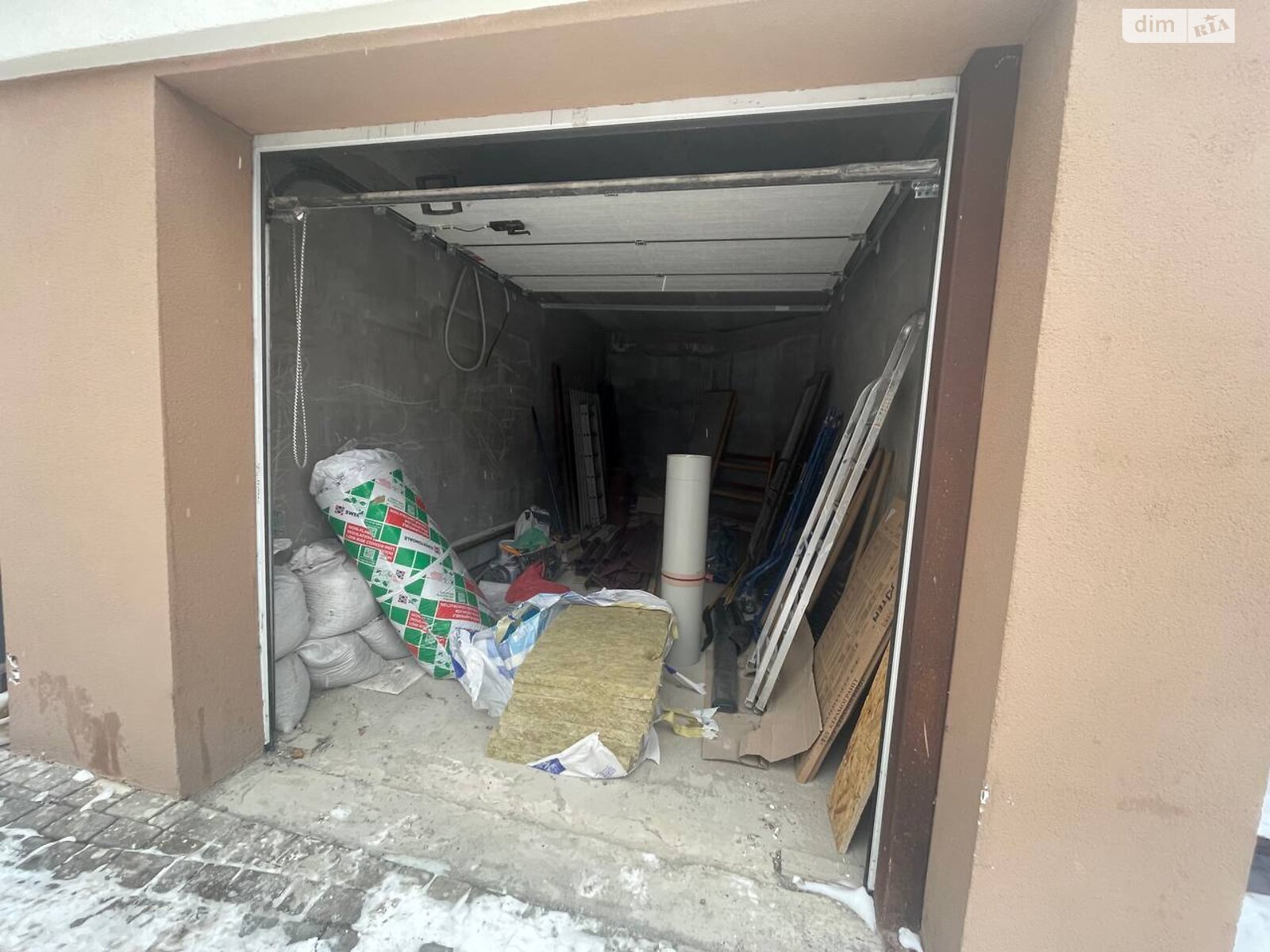 Продажа трехкомнатной квартиры в Ивано-Франковске, на ул. Гарбарская, район Княгинин фото 1