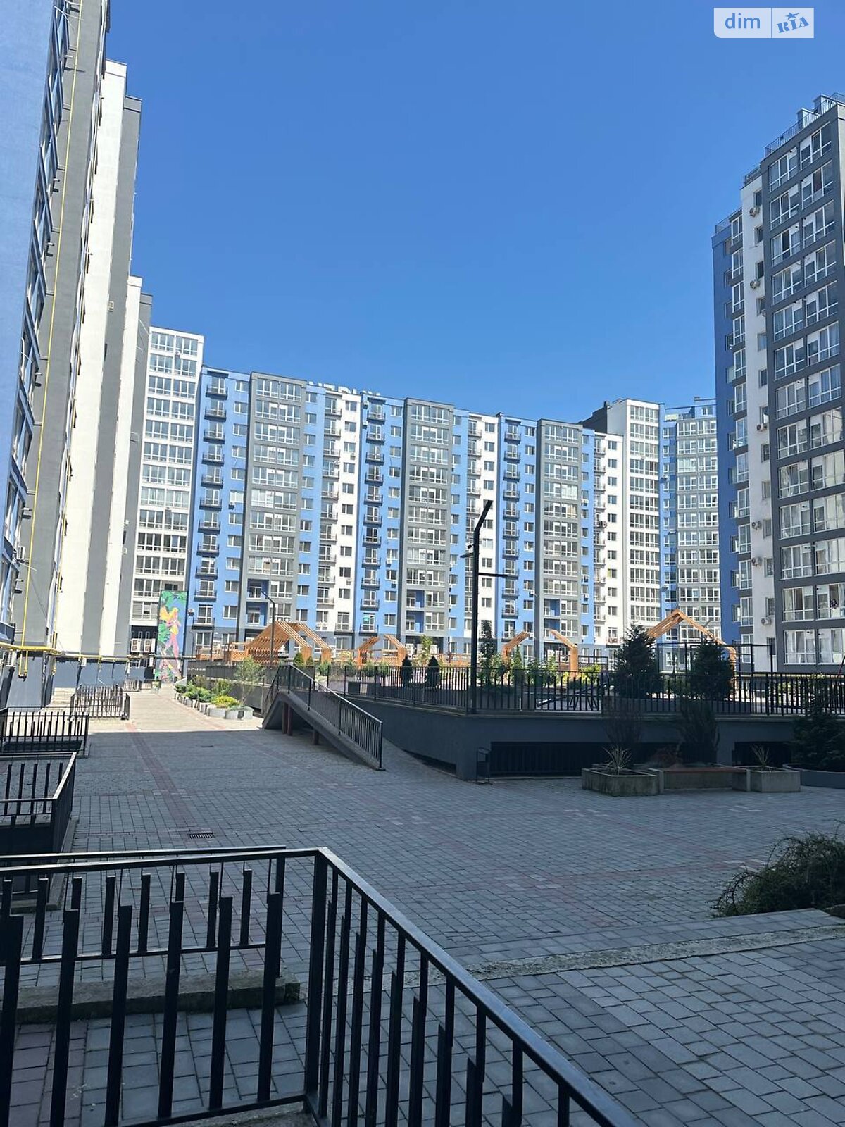 Продажа двухкомнатной квартиры в Ивано-Франковске, на ул. Княгинин 44, район Княгинин фото 1 Продажа двухкомнатной квартиры в Ивано-Франковске, на ул. Княгинин 44, район Княгинин фото 1