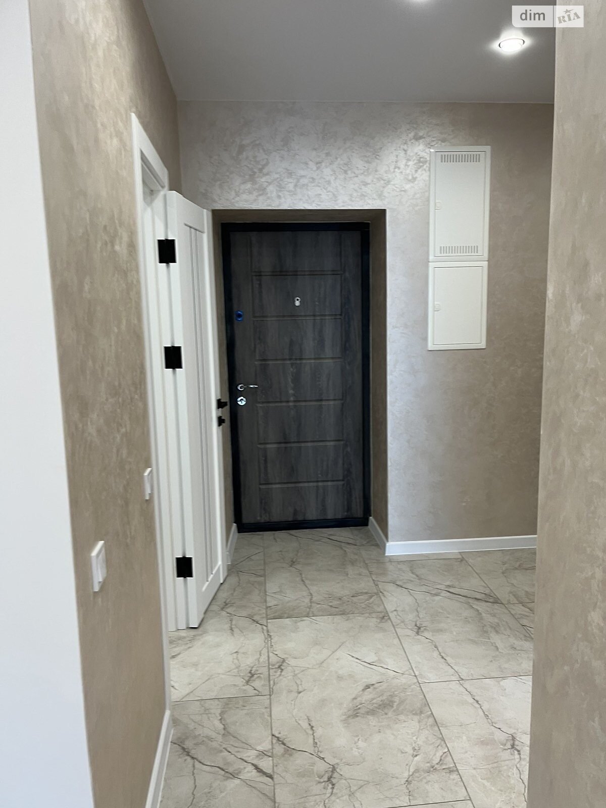 Продажа однокомнатной квартиры в Ивано-Франковске, на ул. Княгинин 44 корпус 19, кв. 109, район Княгинин фото 1 Продажа однокомнатной квартиры в Ивано-Франковске, на ул. Княгинин 44 корпус 19, кв. 109, район Княгинин фото 1