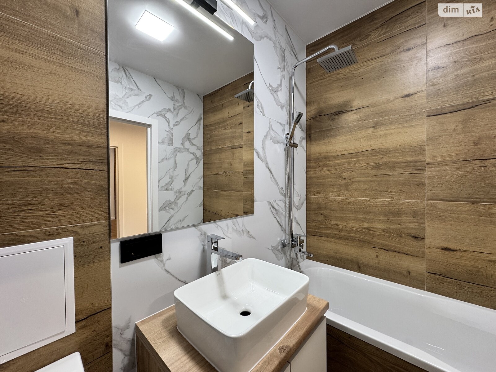 Продажа однокомнатной квартиры в Ивано-Франковске, на ул. Княгинин 44, район Княгинин фото 1