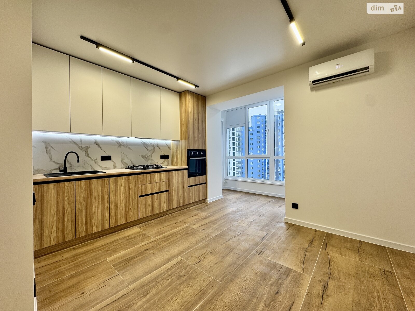 Продажа однокомнатной квартиры в Ивано-Франковске, на ул. Княгинин 44, район Княгинин фото 1