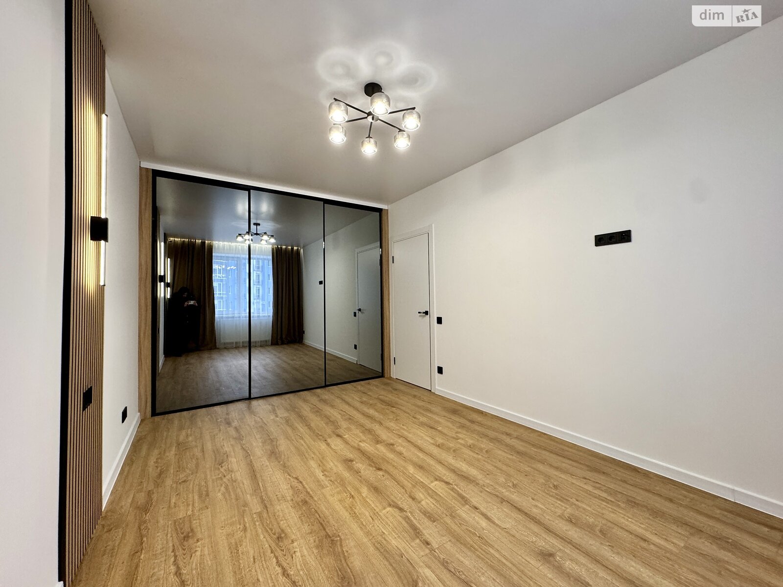 Продажа однокомнатной квартиры в Ивано-Франковске, на ул. Княгинин 44, район Княгинин фото 1